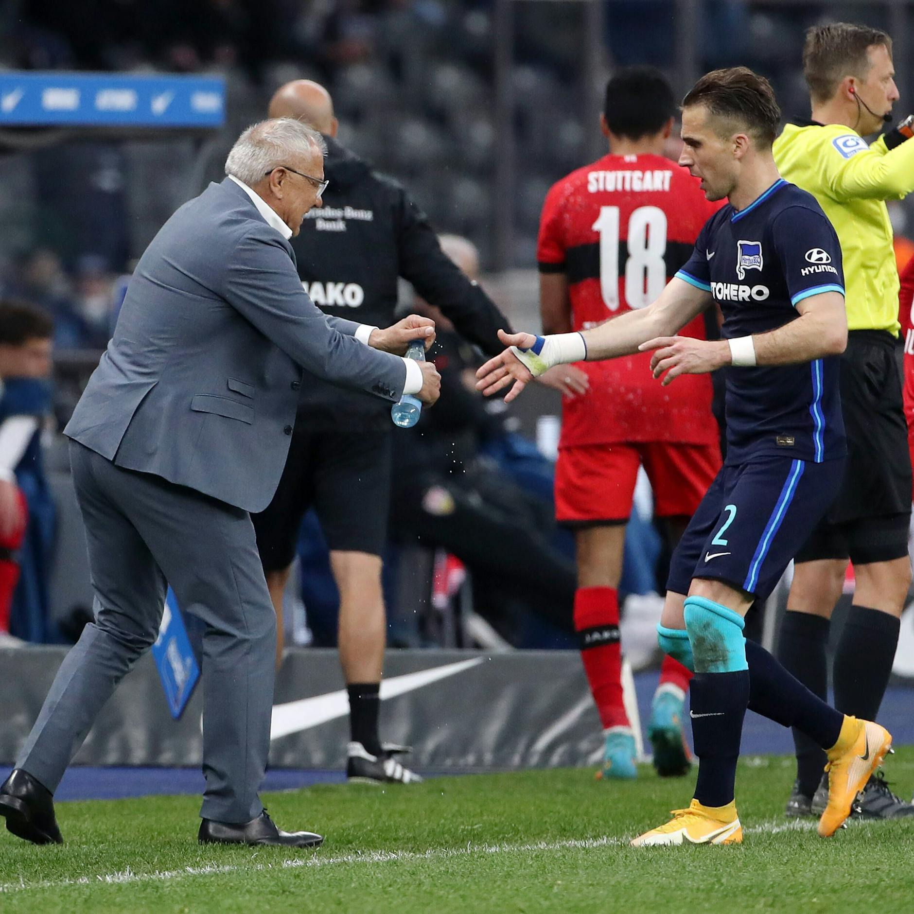 In Herthas Krisensaison 2021/22 machte Retter Felix Magath Routinier Peter Pekarik zum Leitwolf.