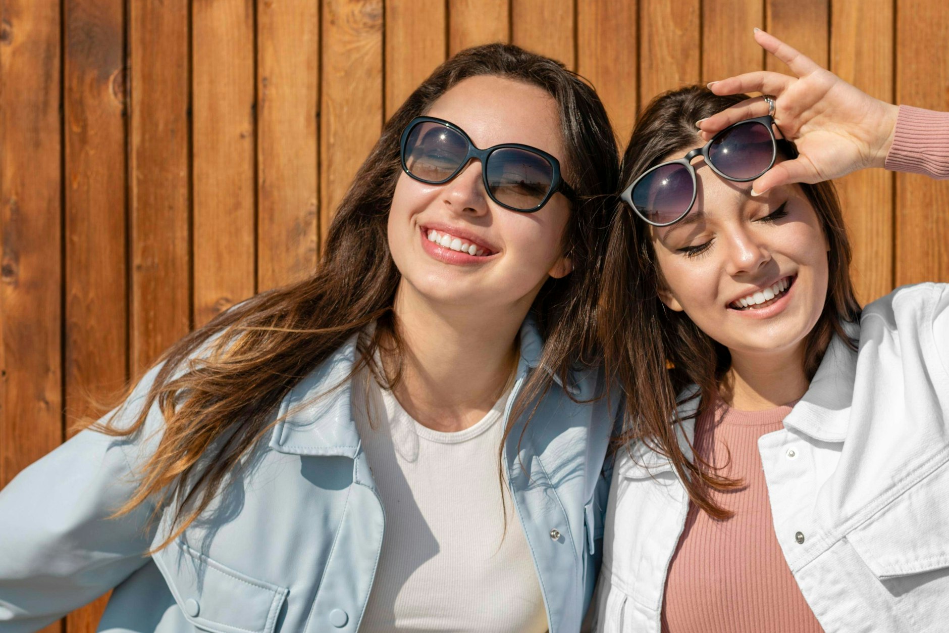 Starten Sie den Tag mit einem Kaffee und einem Blick in Ihr Horoskop für heute.