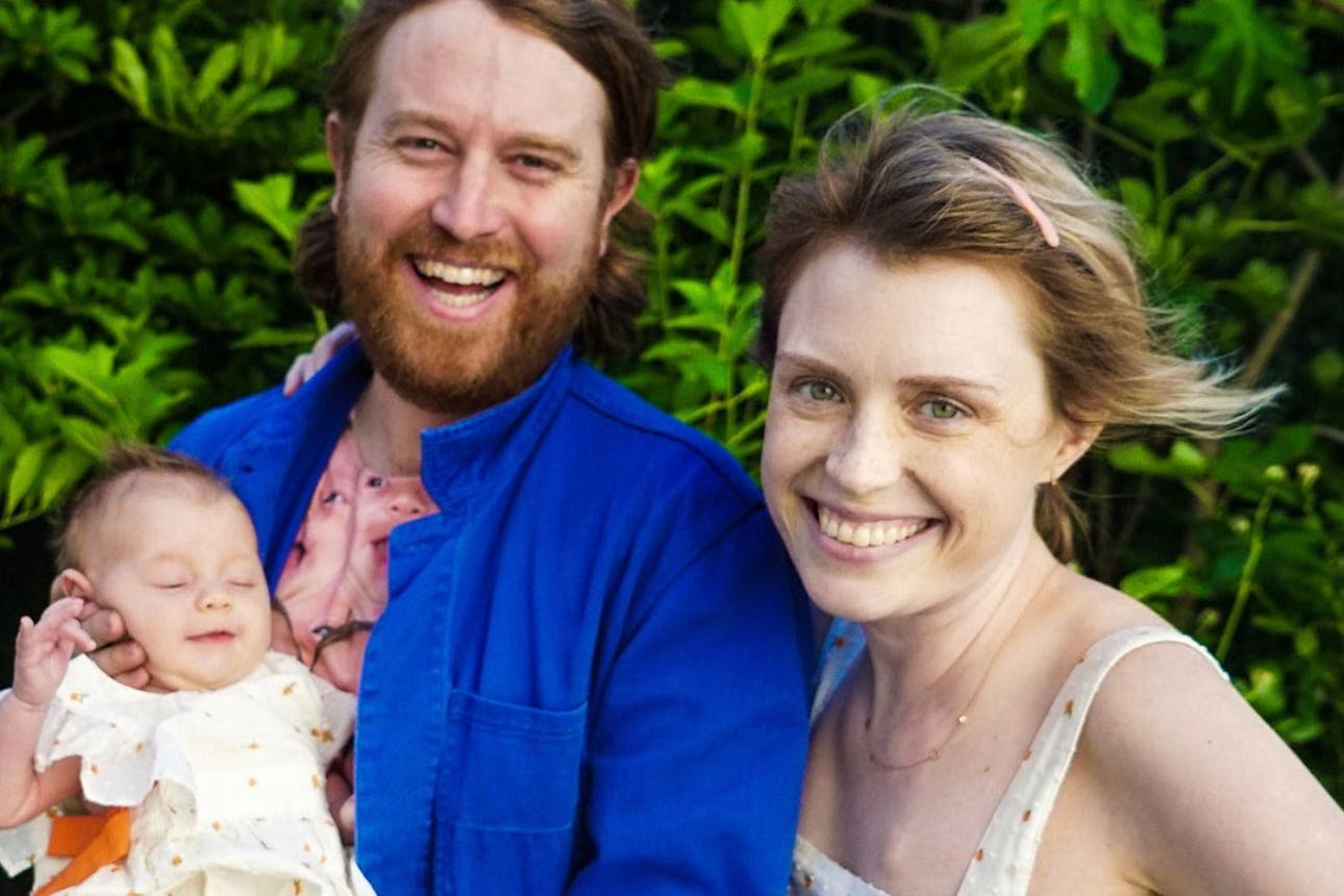 Casey McIntyre, ihr Mann Andrew und die gemeinsame Tochter Grace