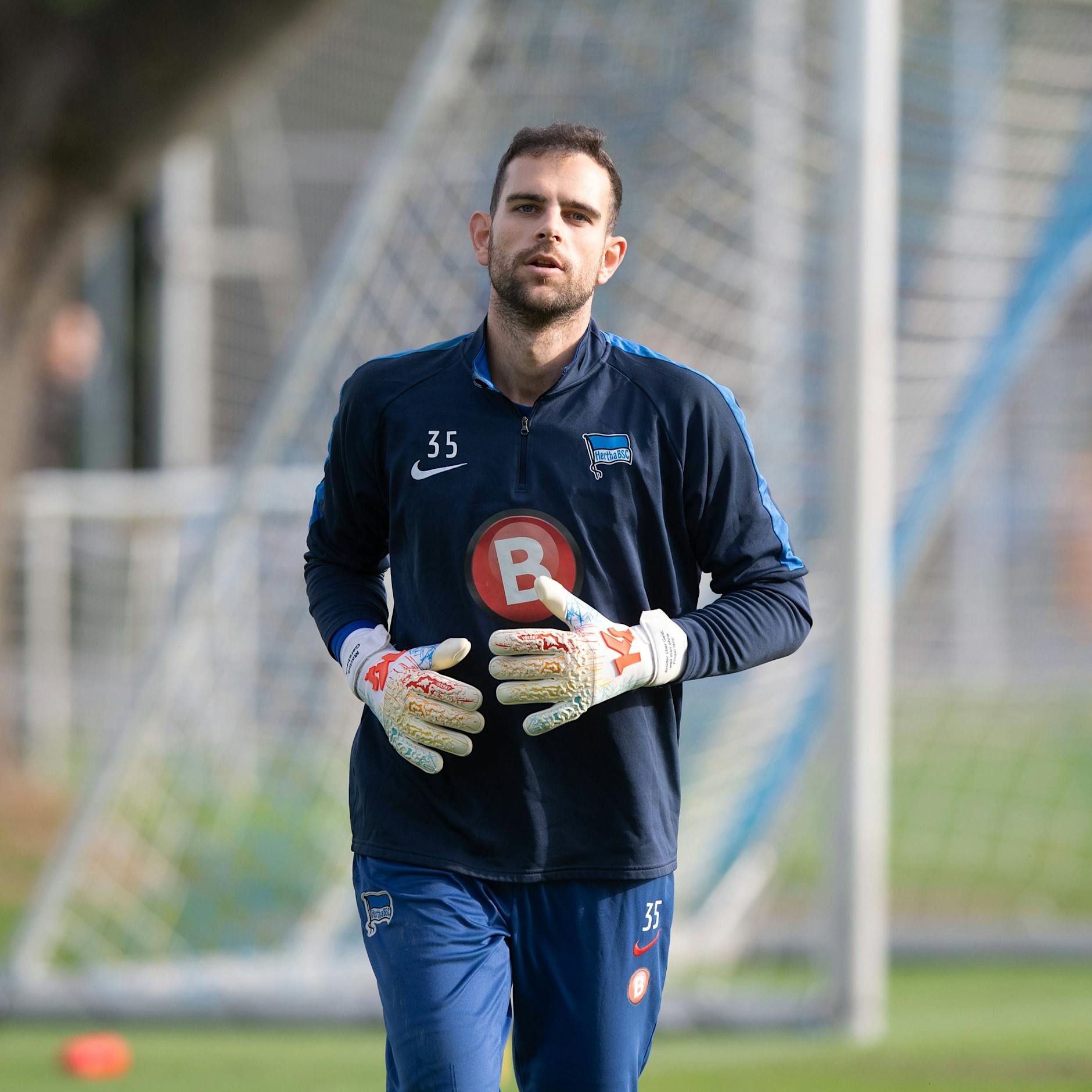 Hertha-Doku enthüllt: Torwart Gersbeck verpasste fast seinen Gerichtsprozess