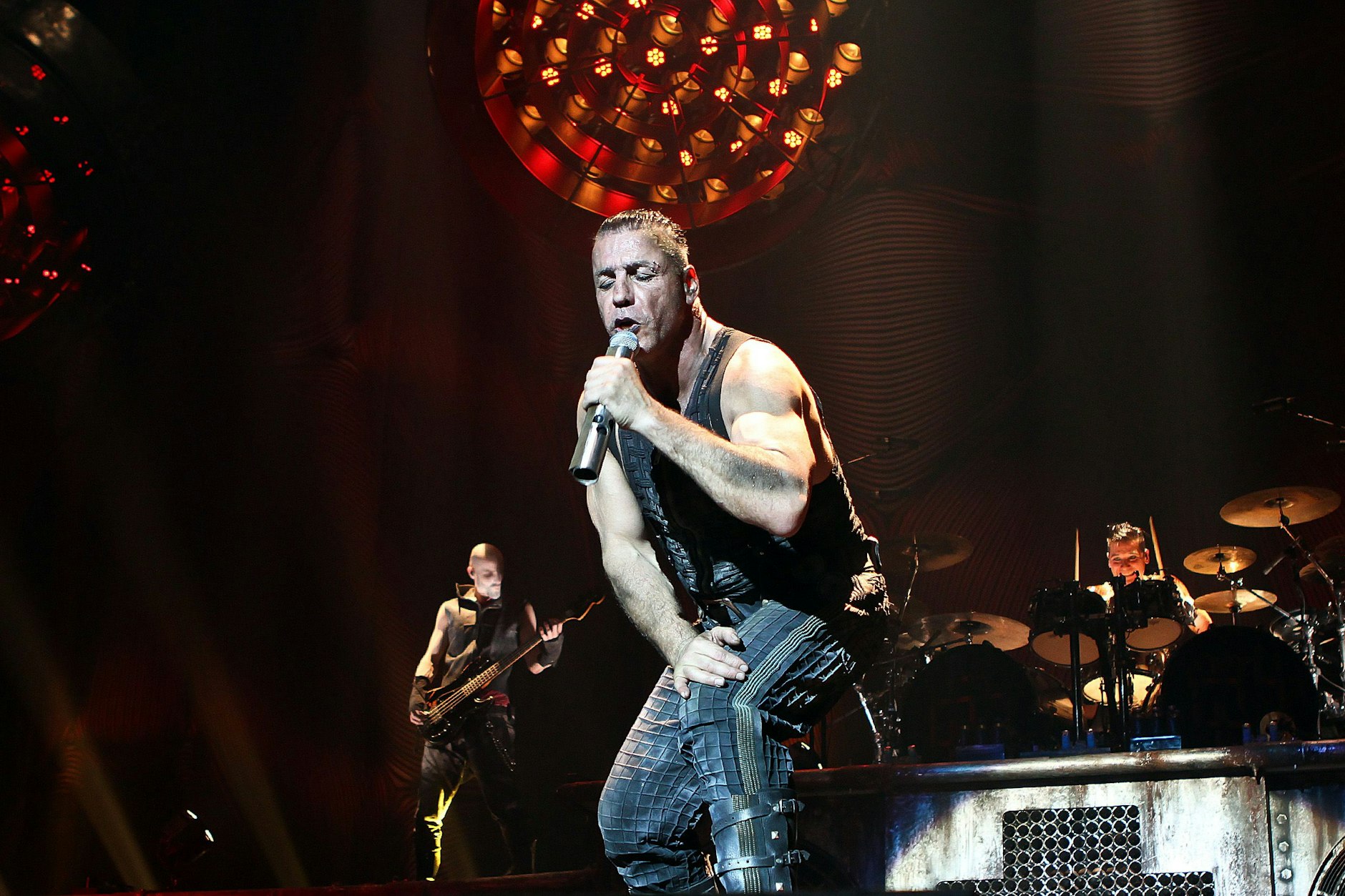 Darf Till Lindemann nur wegen einer fehlenden Genehmigung nicht in Kassel singen?