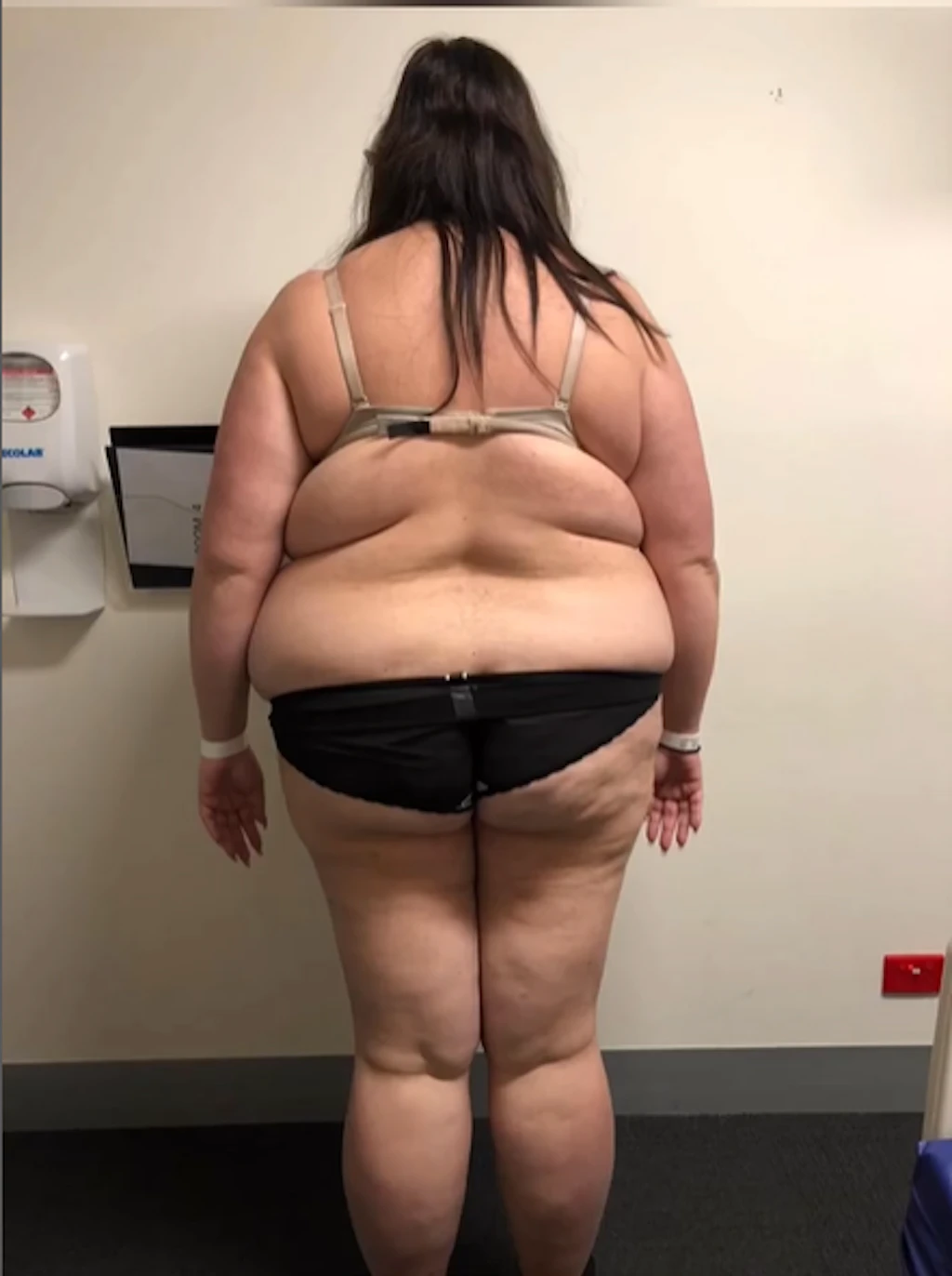 Möbel brachen unter ihr zusammen: Dann änderte Jessica (254 Kilo) ihr Leben