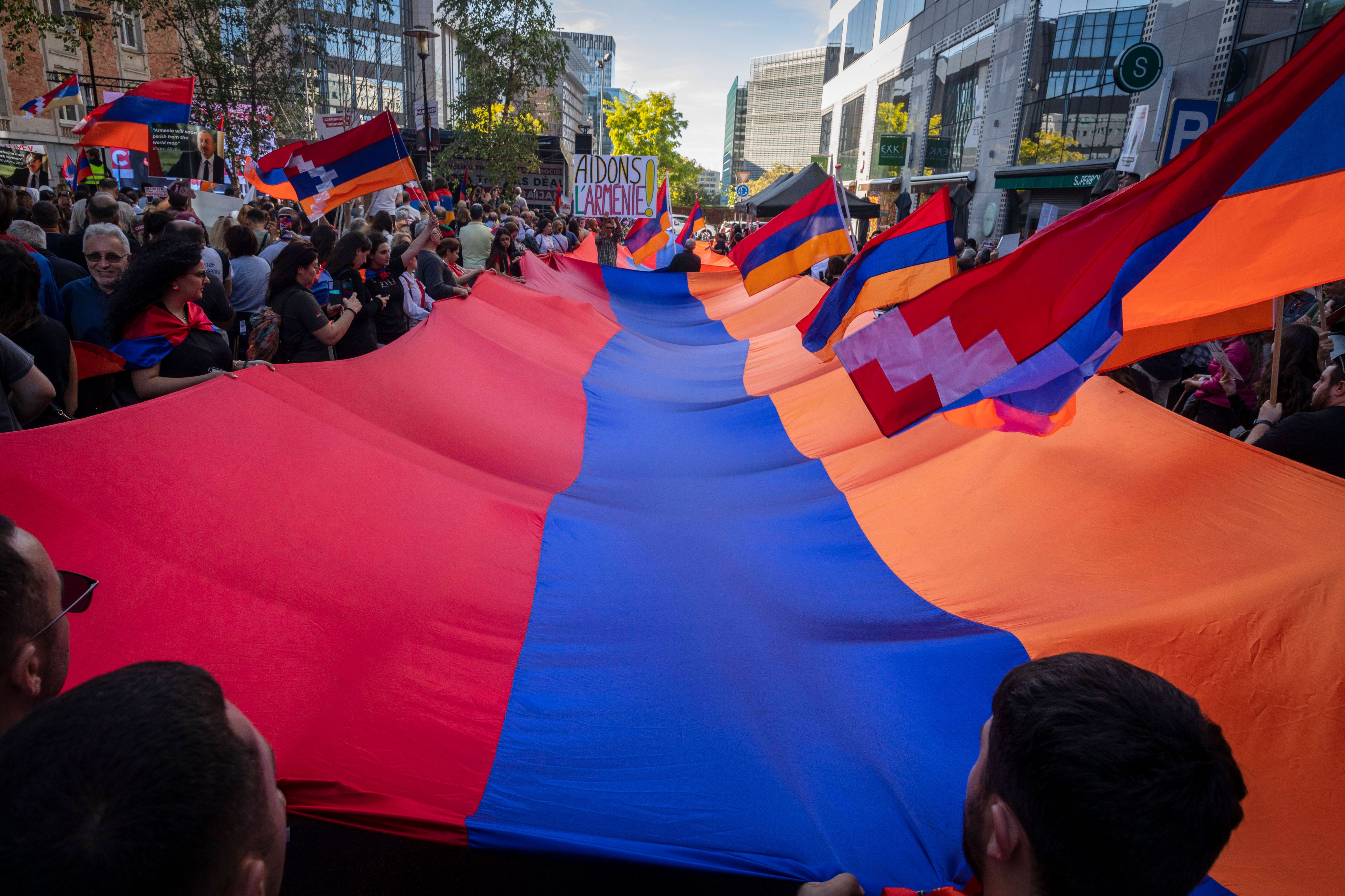 Armenien zwischen Not und Hoffnung: Folgt auf Bergkarabach jetzt Nachitschewan?