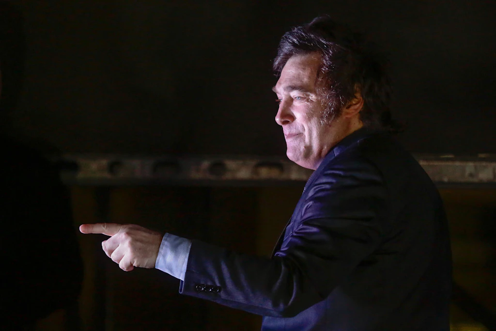Argentiniens künftiger Präsident: Was bedeutet der Sieg von „Anarchokapitalist“ Javier Milei?