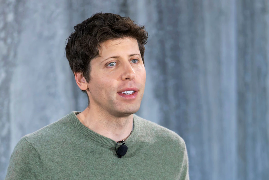 OpenAI stürzt sich in Krise: Geschasster ChatGPT-Entwickler heuert bei Microsoft an