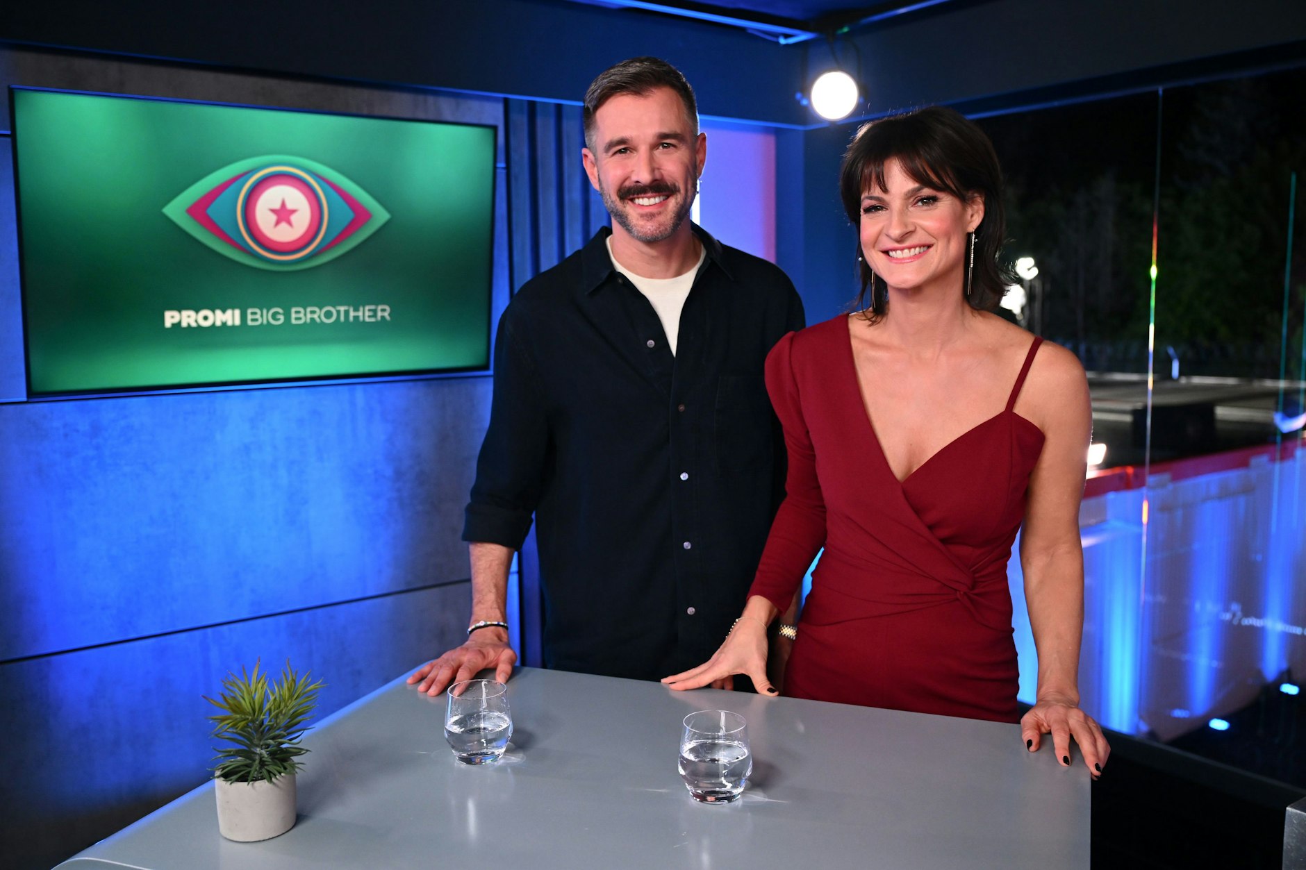 Jochen Schropp und Marlene Lufen moderieren „Promi Big Brother“.
