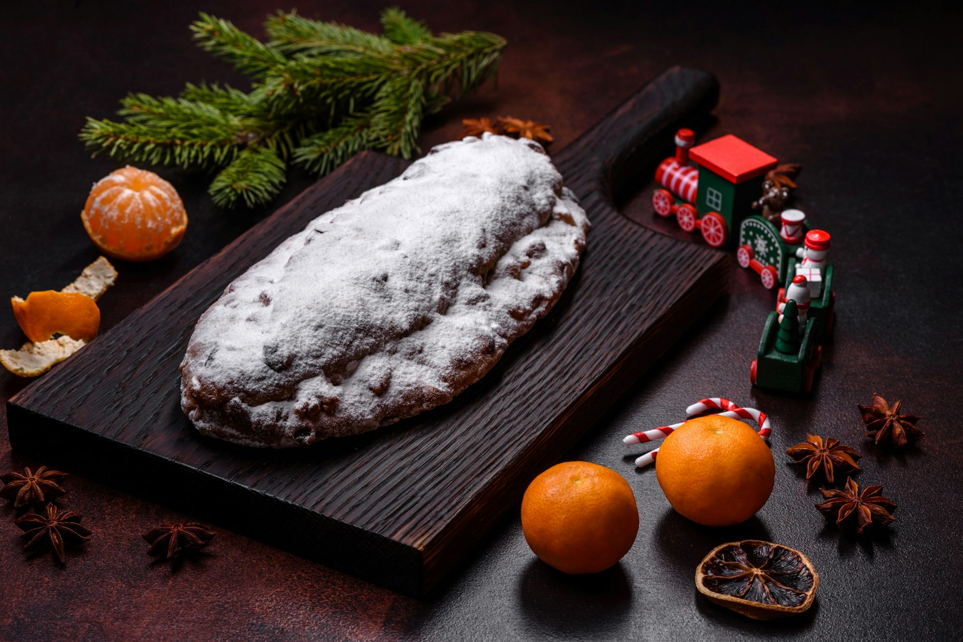 Dieses Rezept für Stollen ist einfach, aber extrem lecker.