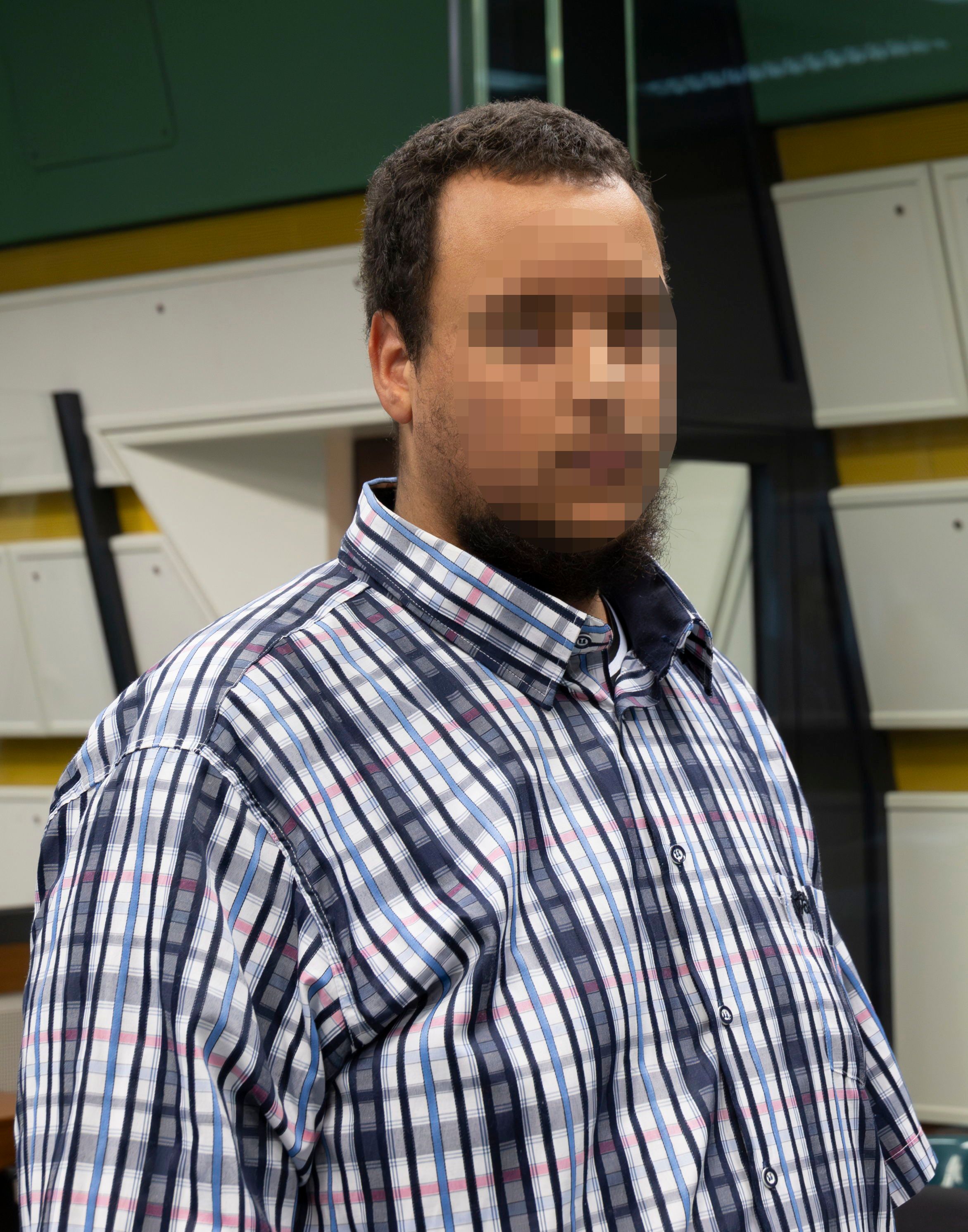 Tödlicher Böller-Unfall: Angeklagt ist ein Pyro-Verkäufer aus Berlin