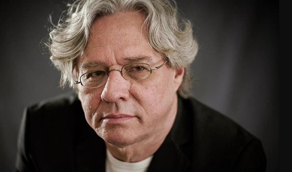Shock at the Deutsches Theater Berlin: Managing Director Klaus Steppat ...