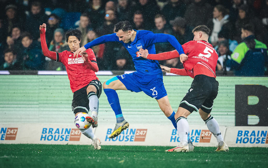 Nur ein Punkt: Hertha BSC vergibt bei Hannover 96 eine Zwei-Tore-Führung