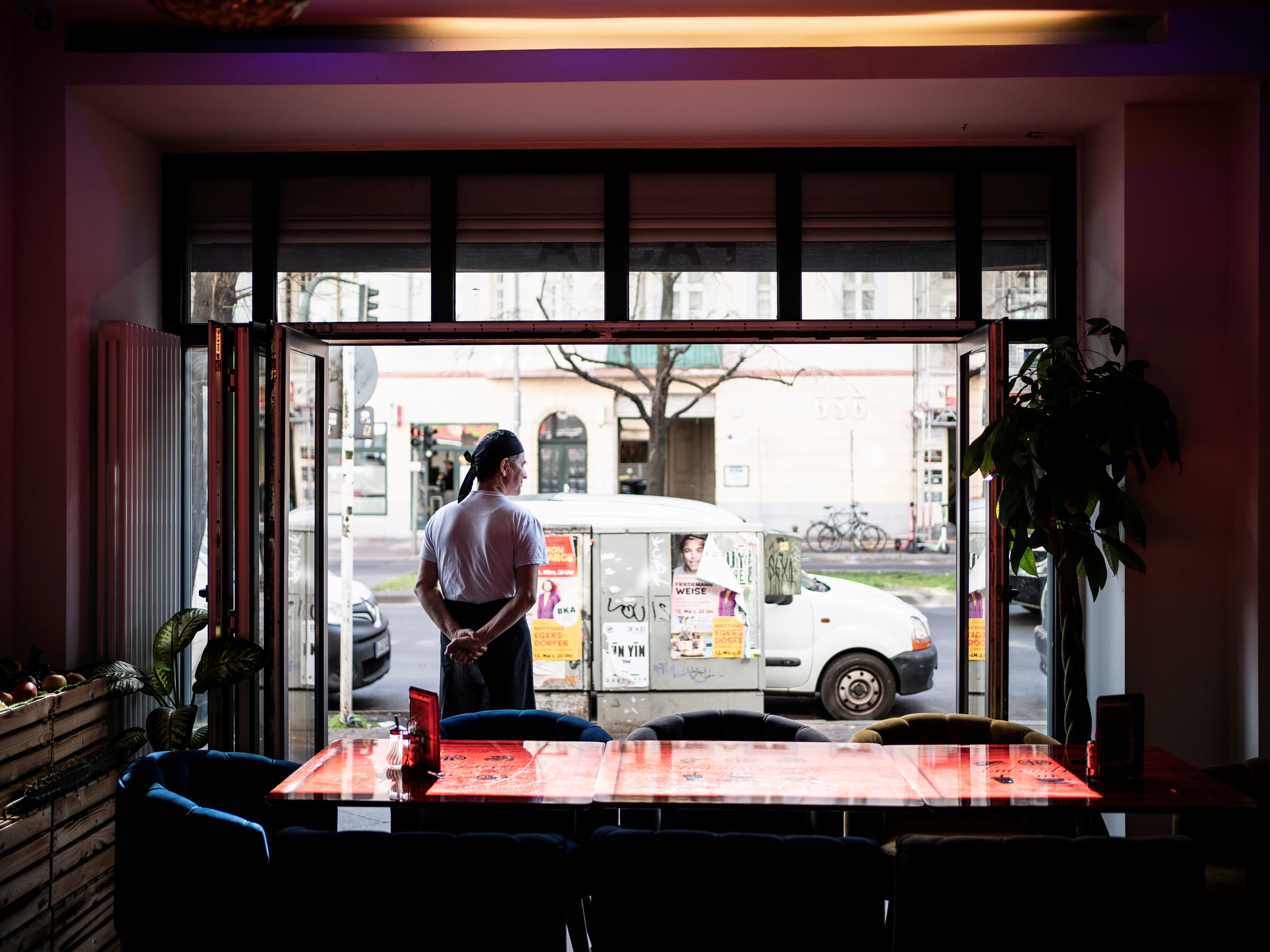 Mehrwertsteuer-Schock: Kommt 2024 das große Gastro-Sterben in Berlin?