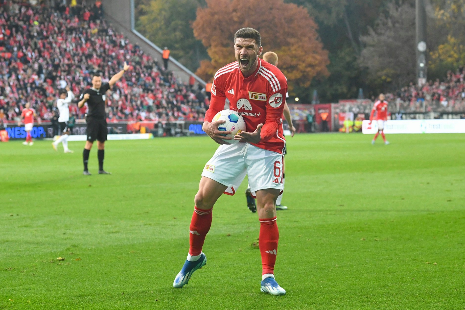 Kann Unions Nationalspieler Robin Gosens Sonnabend gegen den FC Augsburg endlich mal wieder jubeln?