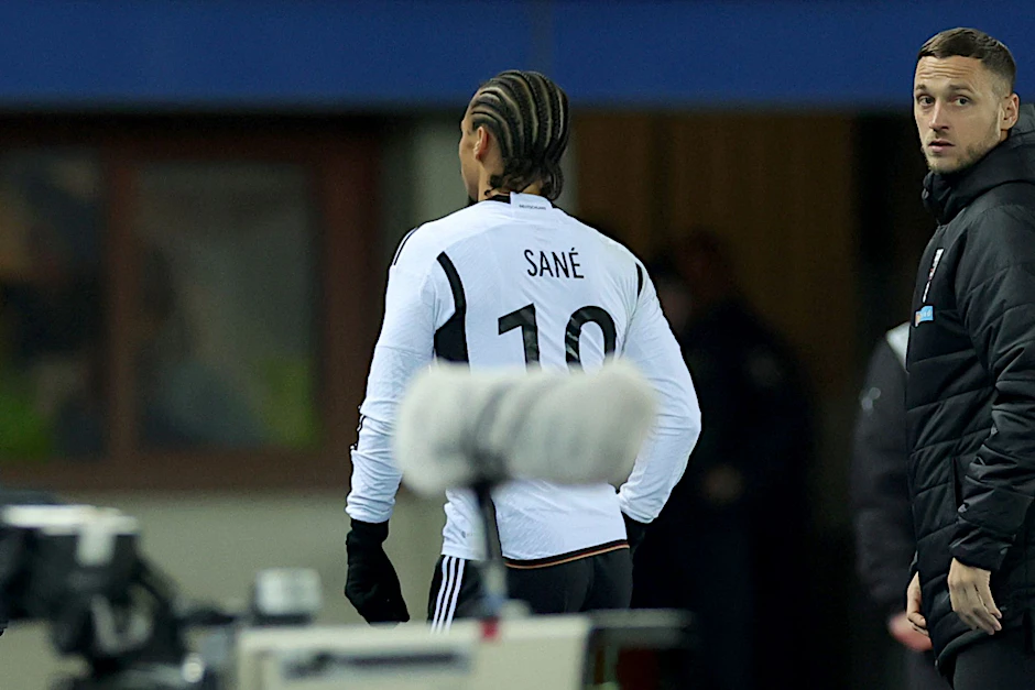 Hatte sich im Testspiel gegen Österreich nicht im Griff und sah die Rote Karte: Leroy Sané.  