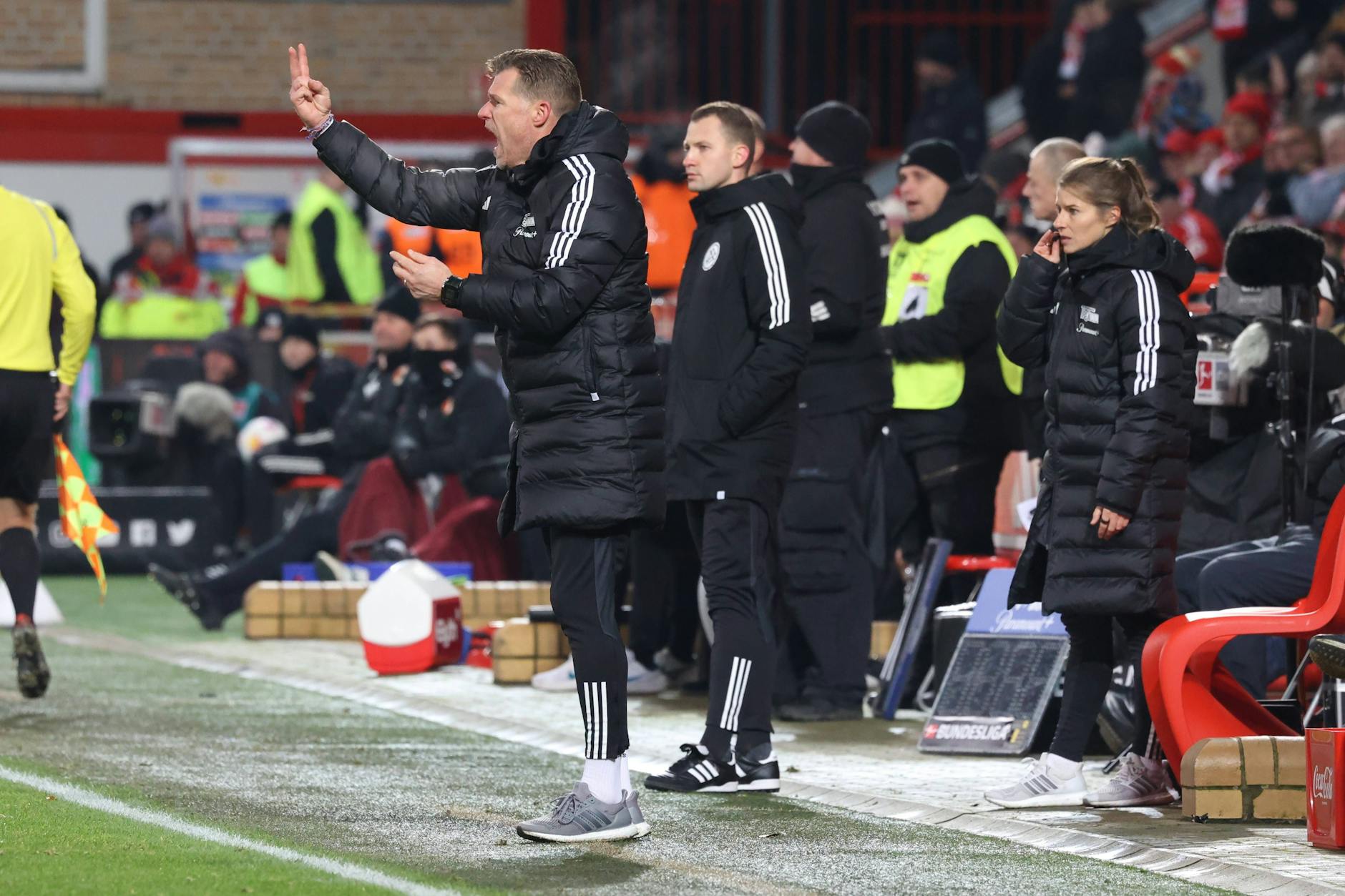 Marco Grote gab bei seinem Bundesliga-Debüt als Cheftrainer des 1. FC Union immer wieder lautstark Anweisungen. 