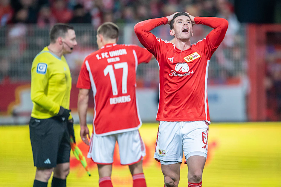 Robin Gosens nahm den Elfmeterpfiff gegen den 1. FC Union Berlin nach Abpfiff auf seine Kappe.