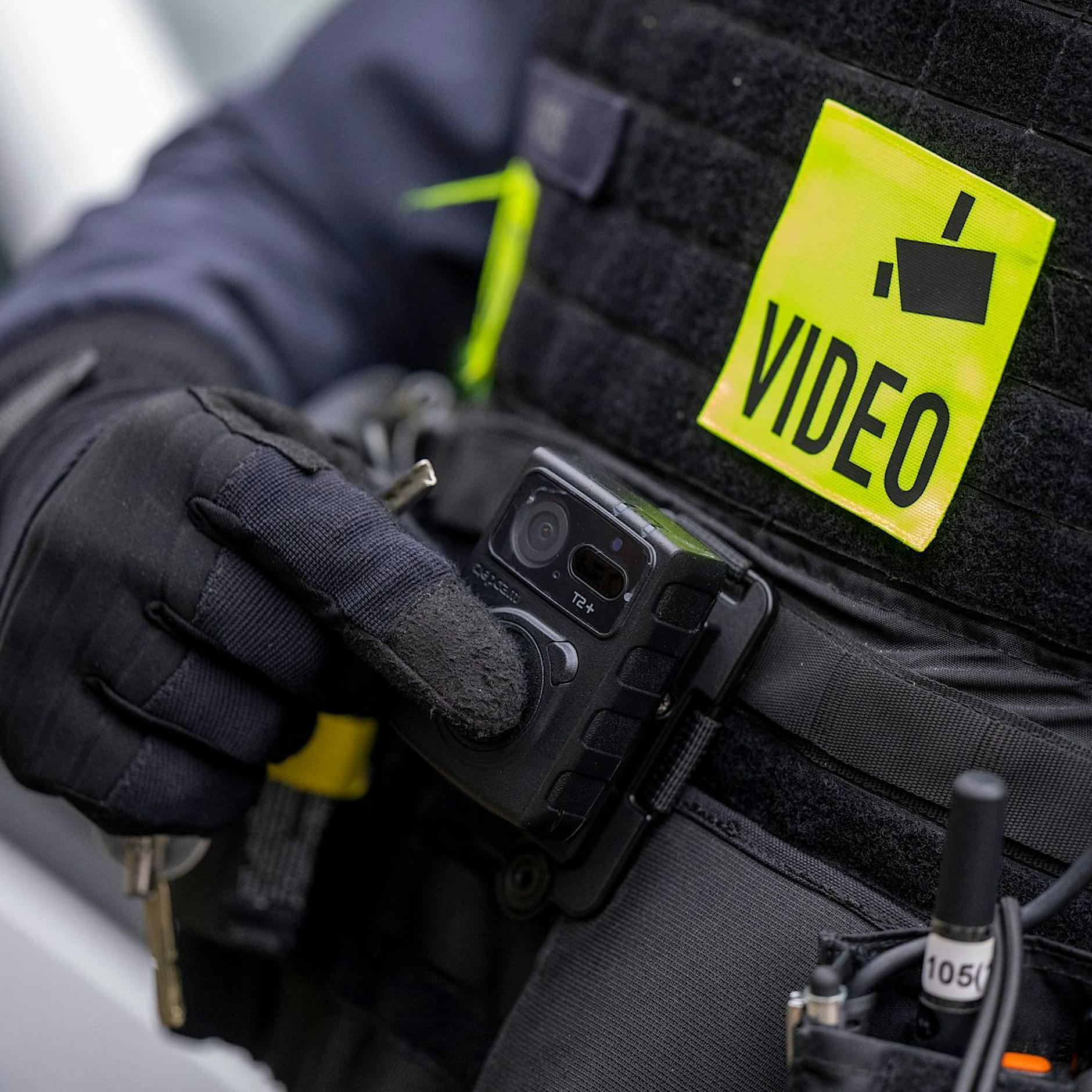 Schärferes Polizeigesetz: Berliner Grüne legen 85 Fragen an Innensenatorin Iris Spranger vor