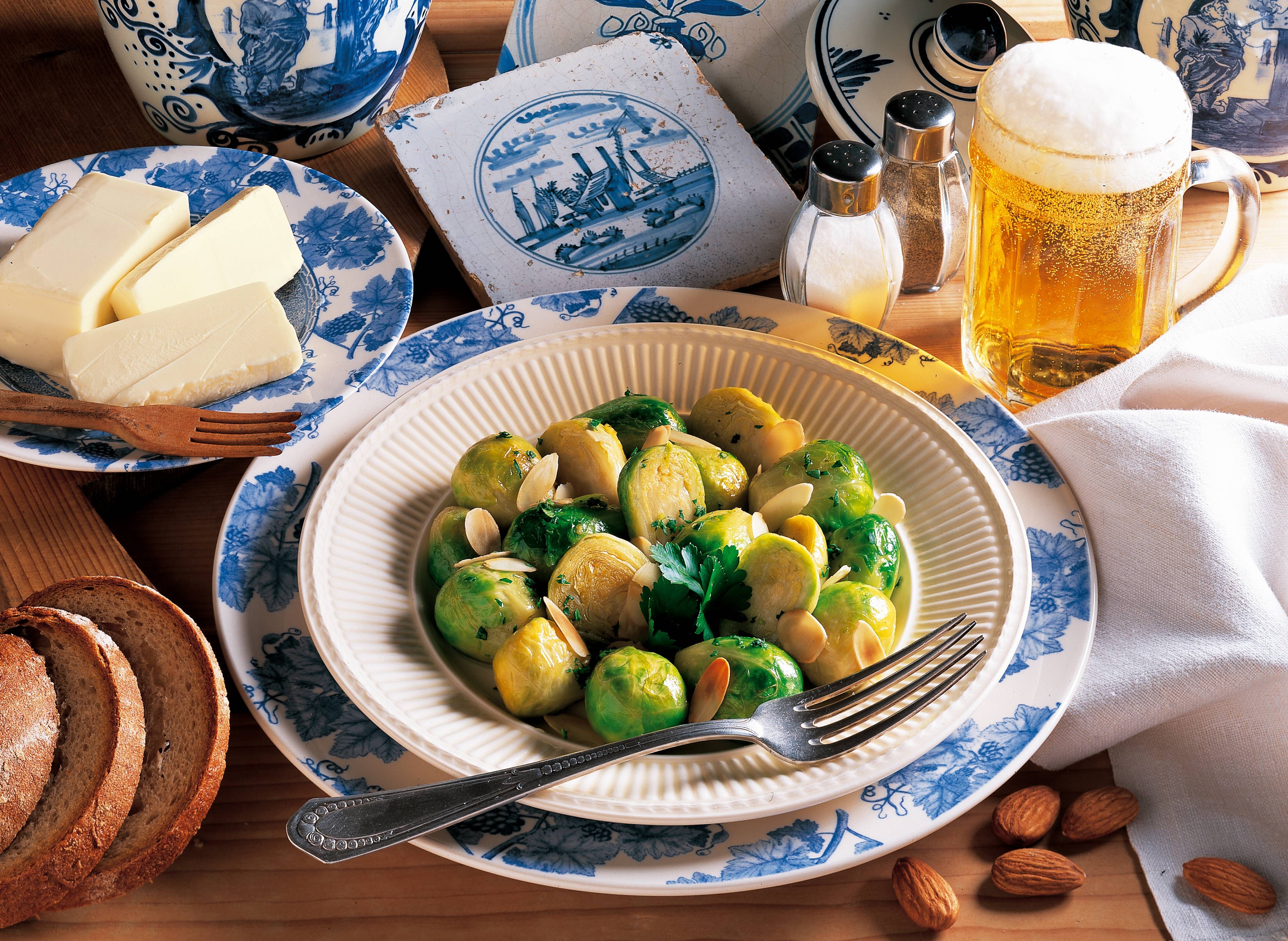 Köstliches Rezept für Rosenkohl in Mandelbutter – die perfekte Beilage