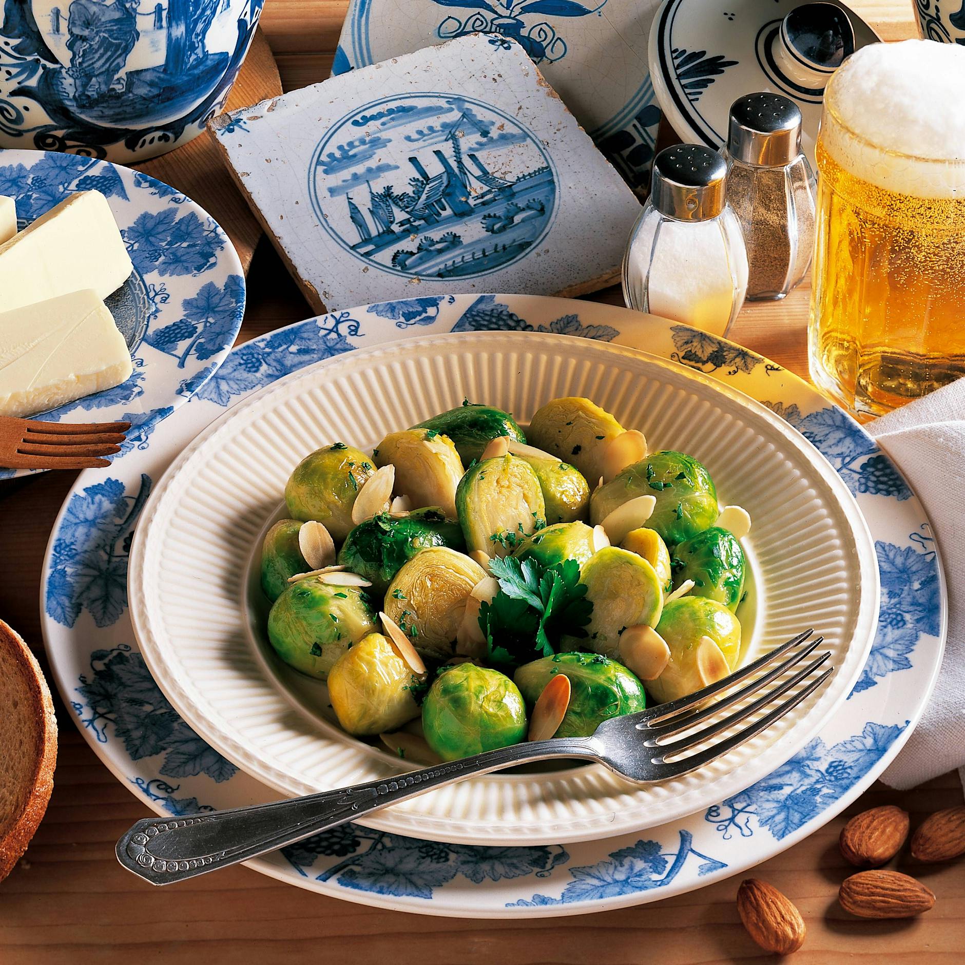 Köstliches Rezept für Rosenkohl in Mandelbutter – die perfekte Beilage