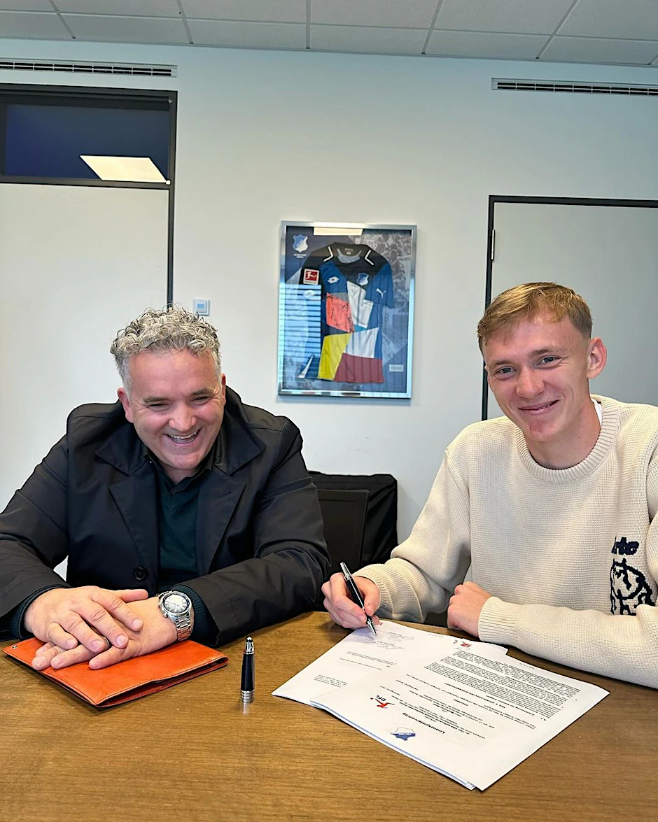 Hat nicht mehr viel zu lachen: Berater Maik Barthel (l.) verlor nach seiner Attacke auf den 1. FC Union auch Hoffenheim-Star Maximilian Beier als Klienten.