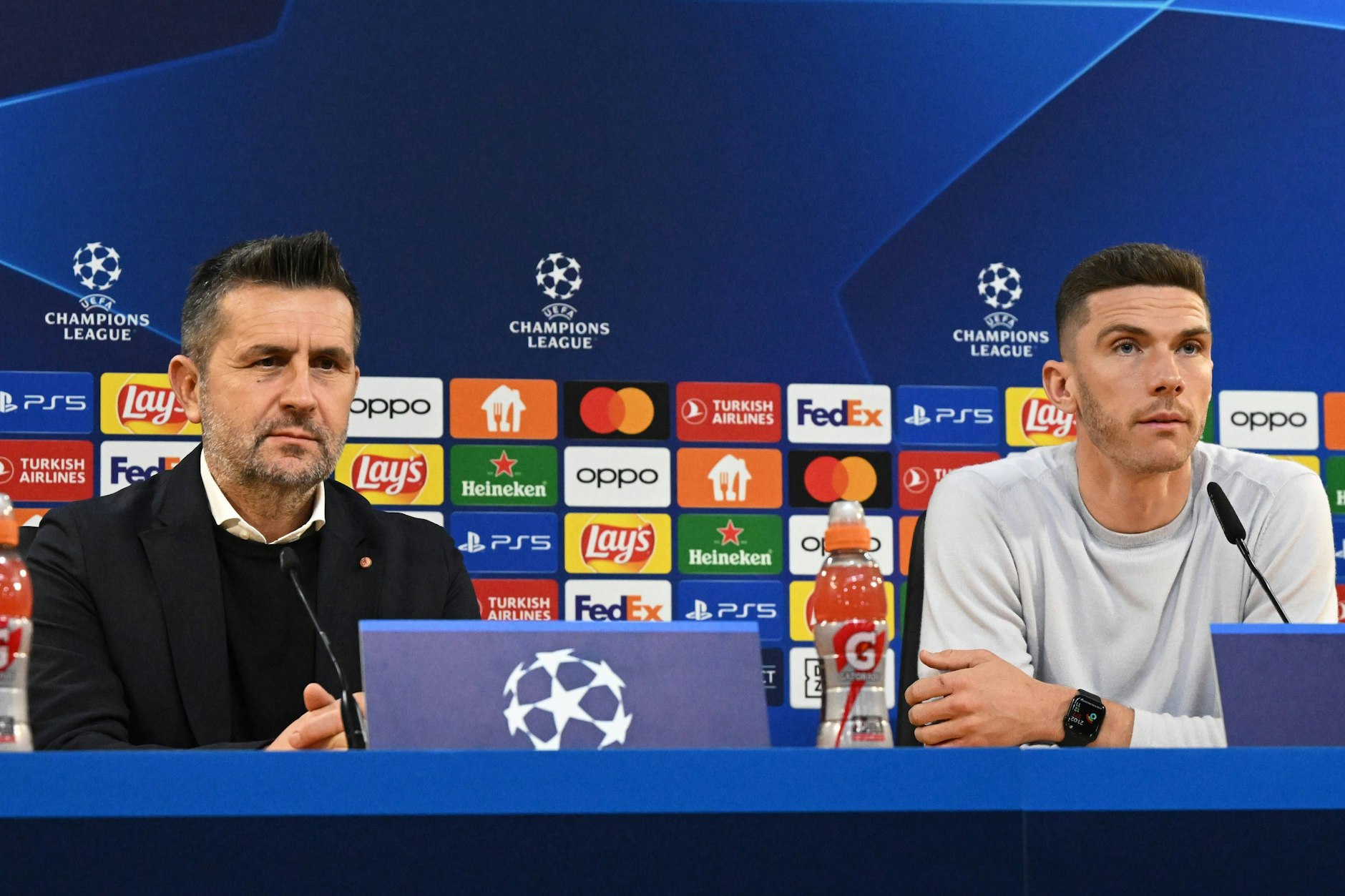 Unions neuer Cheftrainer Nenad Bjelica und Nationalspieler Robin Gosens wollen in Braga gewinnen, um das Überwintern in Europa klarzumachen.