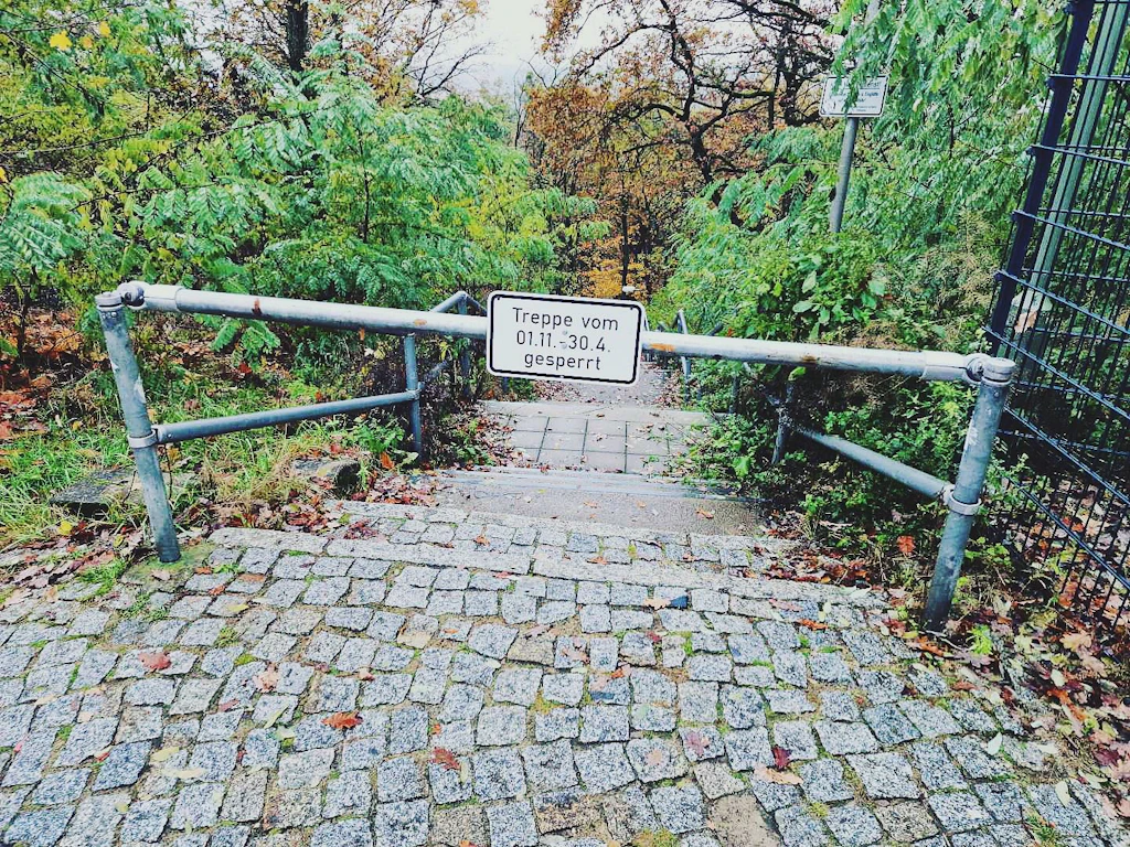 Irrer Streit um 217 Stufen in Köpenick: Treppe zum Müggelturm dicht