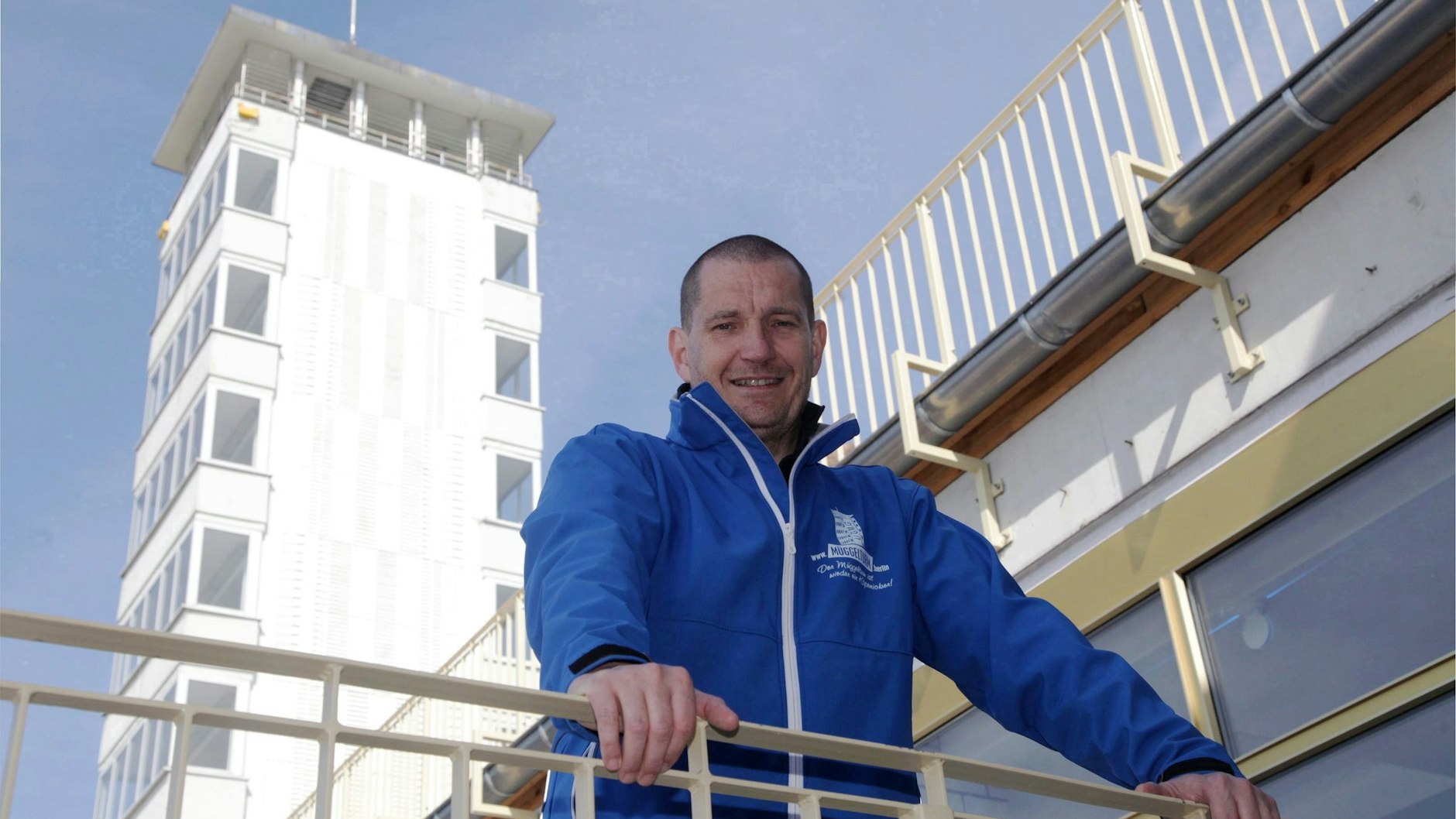 Matthias Große kaufte den Müggelturm und betreibt dort Gastronomie.&nbsp;