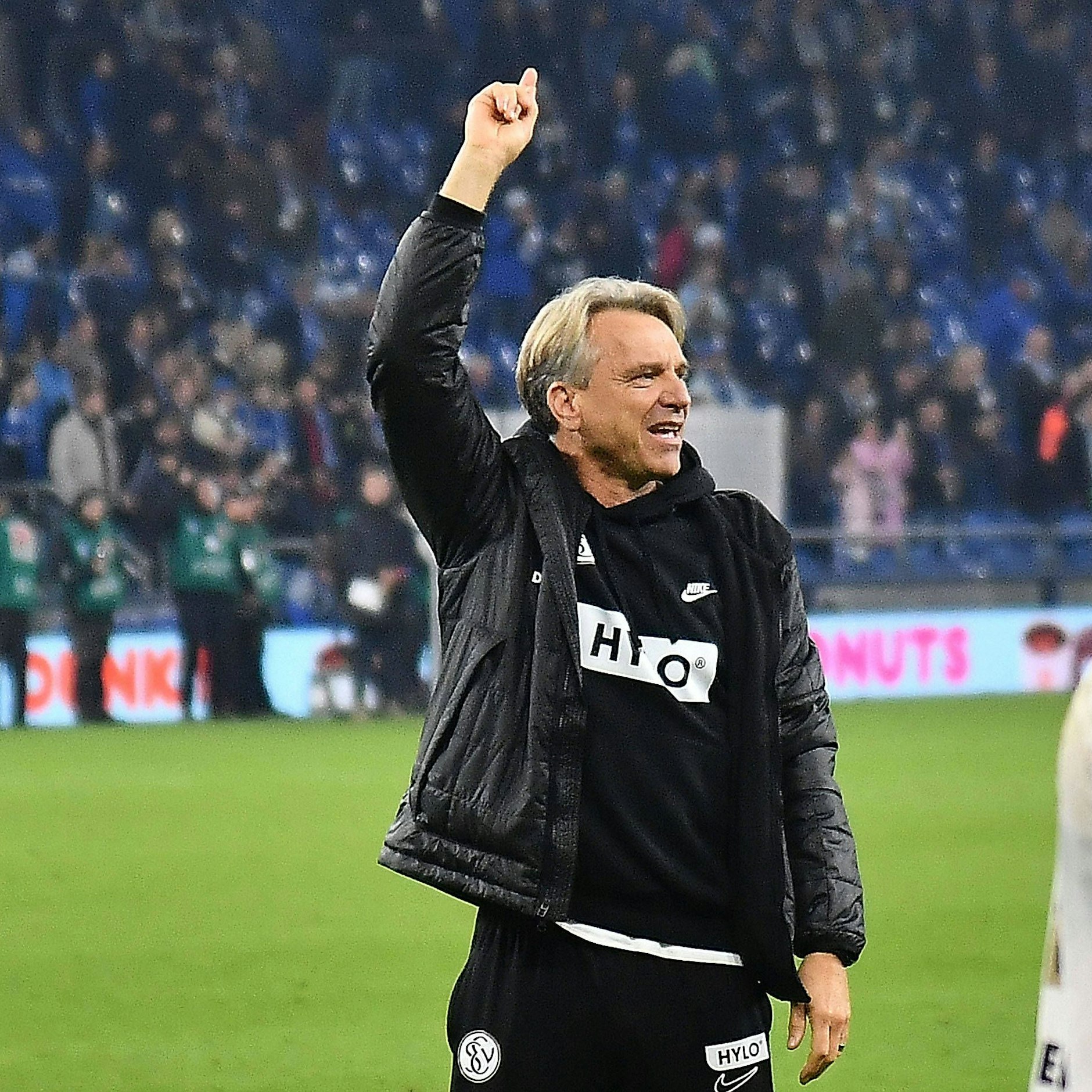 MIt ihm ging es aufwärts. SVE-Trainer Horst Steffen machte aus dem Regionalligisten einen Zweitligisten.