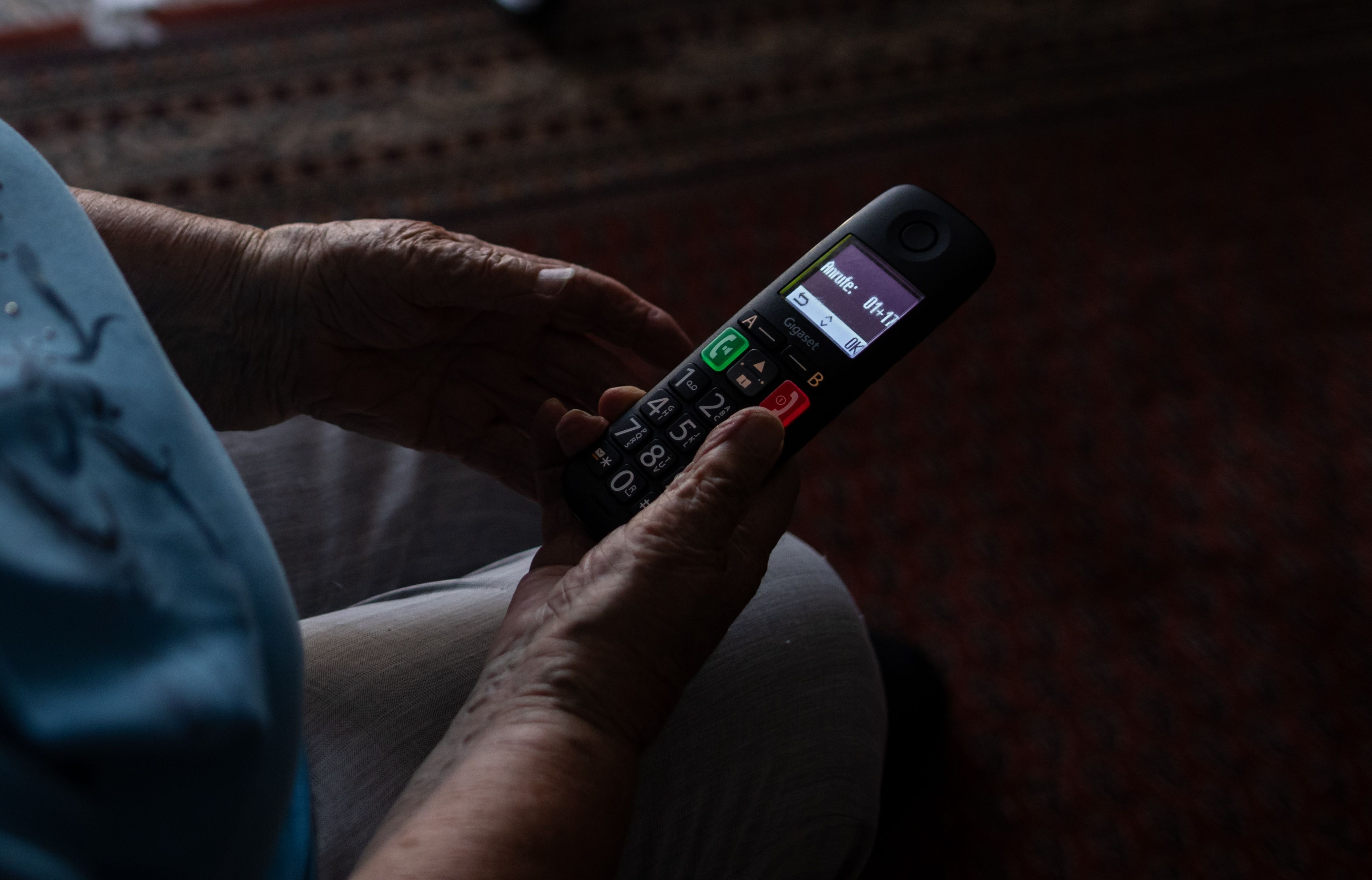 Fieser Abzocker gesucht: Wenn ER an der Tür ist, machen Sie nicht auf!