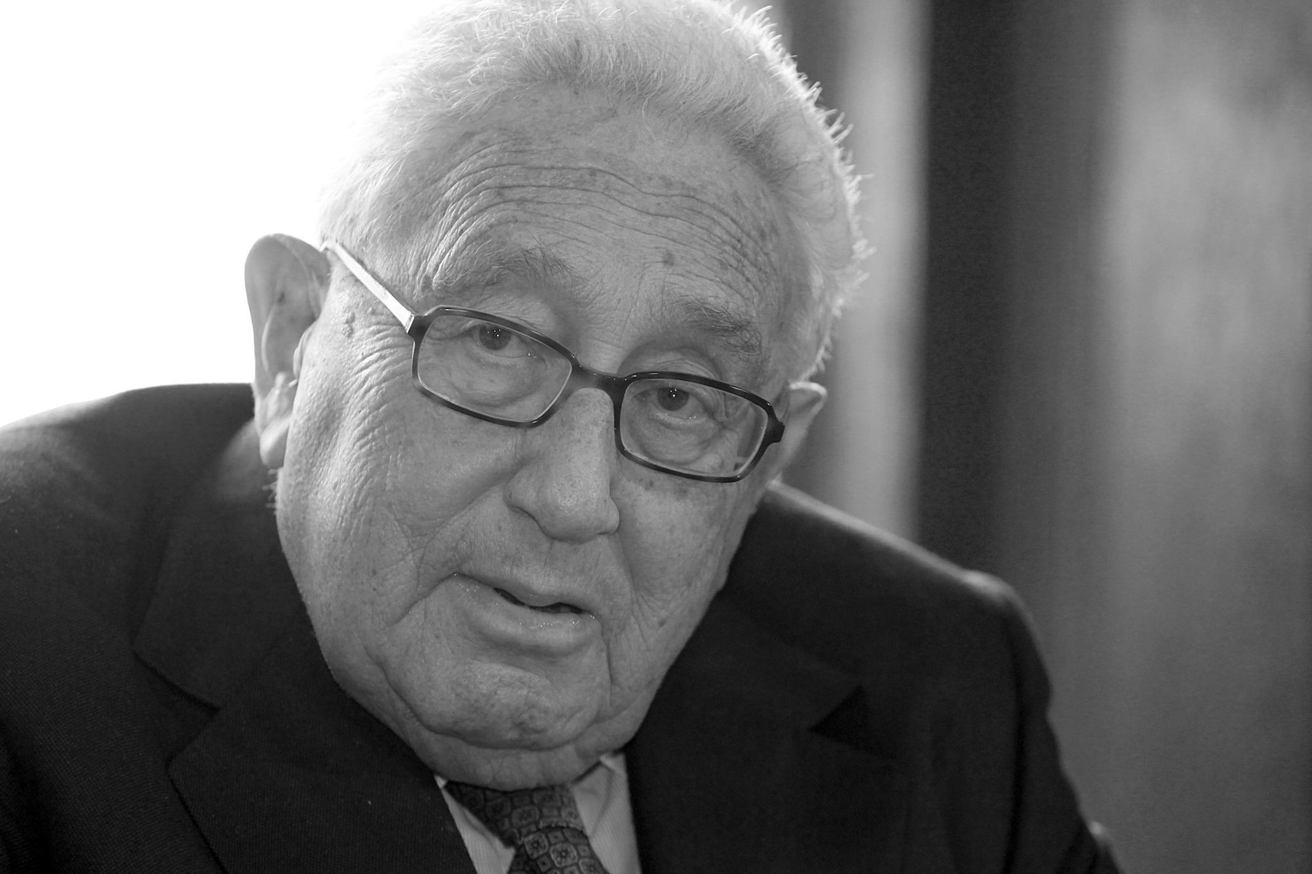Der ehemalige US-Außenminister Henry Kissinger starb im Alter von 100 Jahren in seinem Zuhause im Bundesstaat Connecticut.