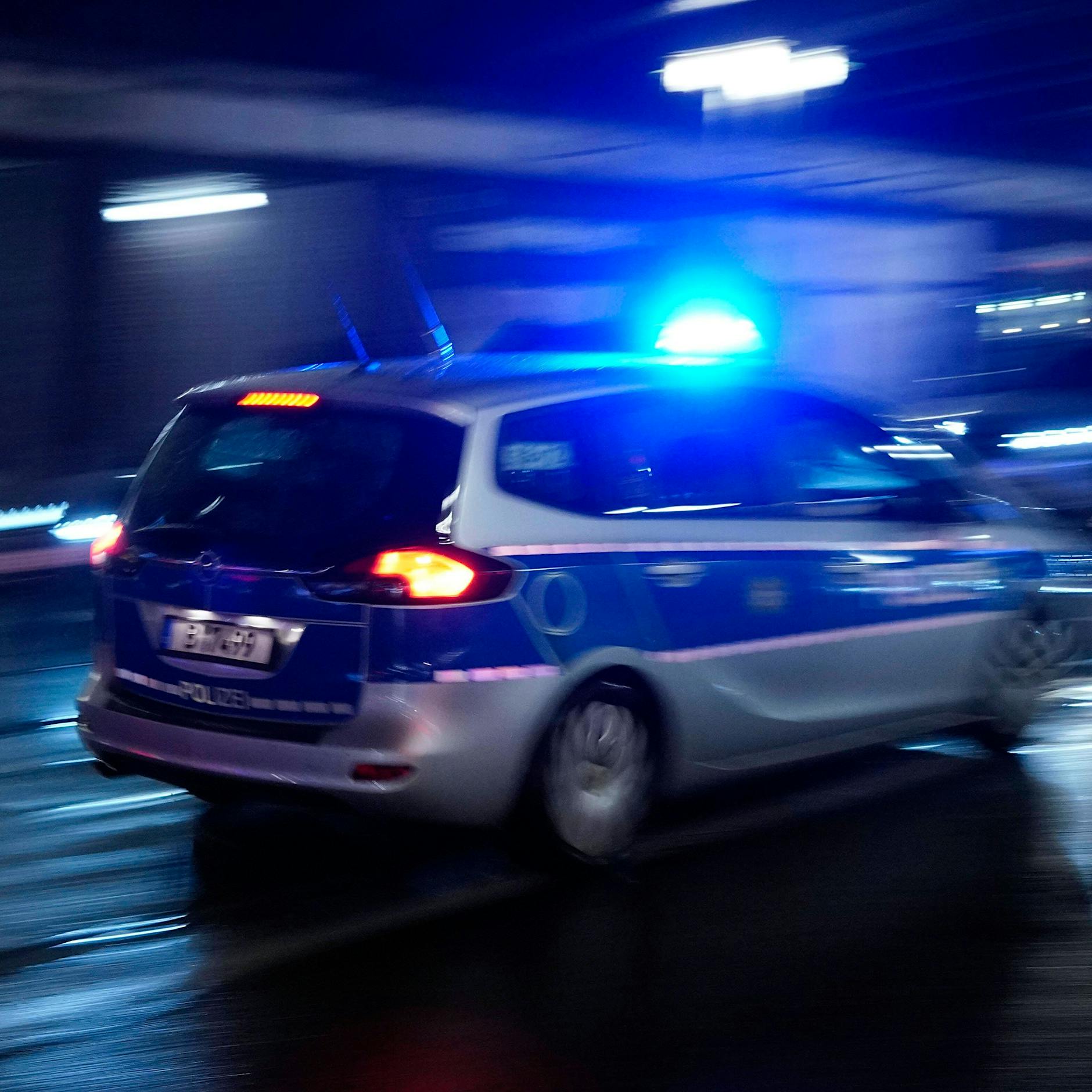 War die Polizei schuld? Mann nach Kollaps bei Festnahme gestorben!