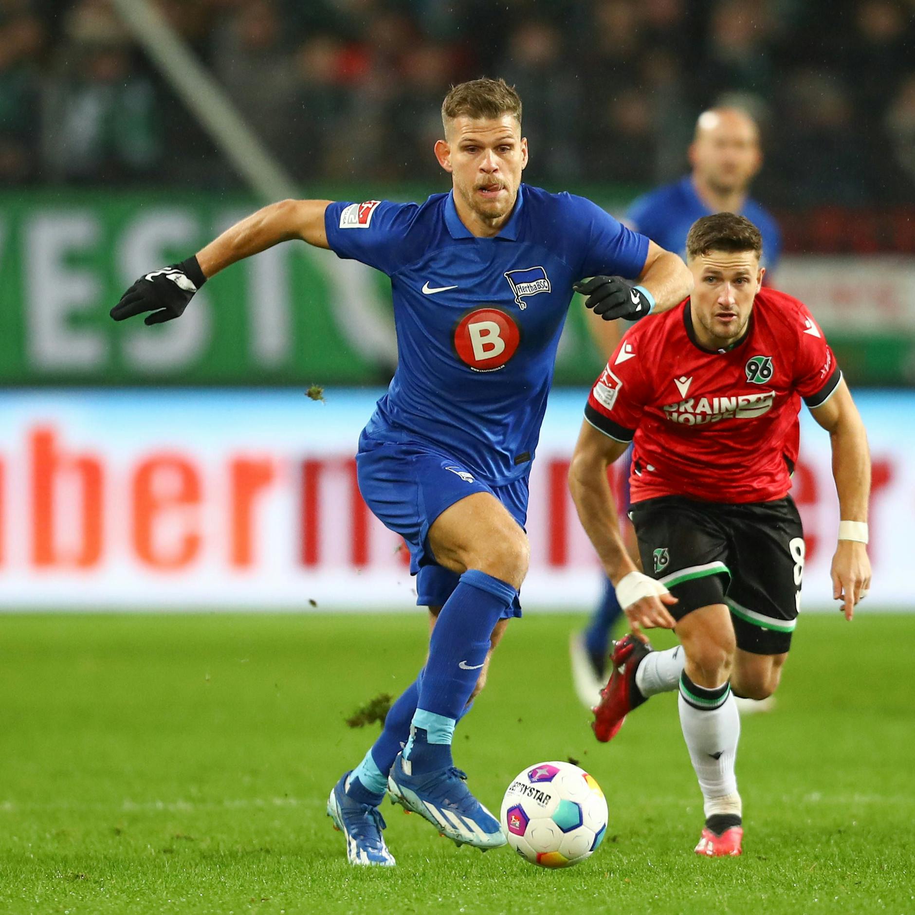 Herthas neuer Hoffnungsträger ist Stürmer Florian Niederlechner. Der fleißige Angreifer traf zuletzt zweimal.