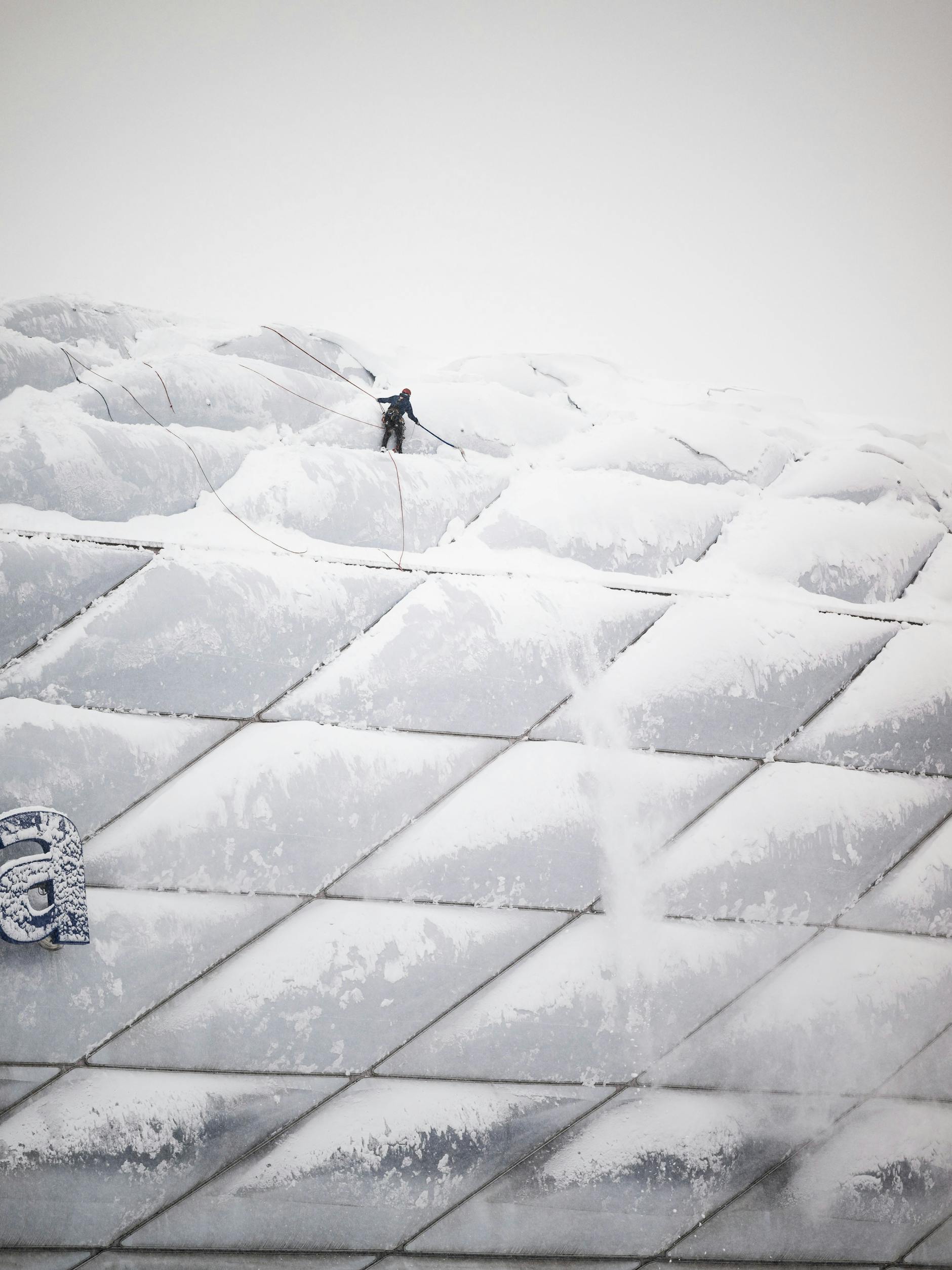 In der Allianz-Arena hätte das Spiel gegen den 1. FC Union stattfinden sollen. Die Schneemassen machten aber die An- und Abreise zur Gefahr.