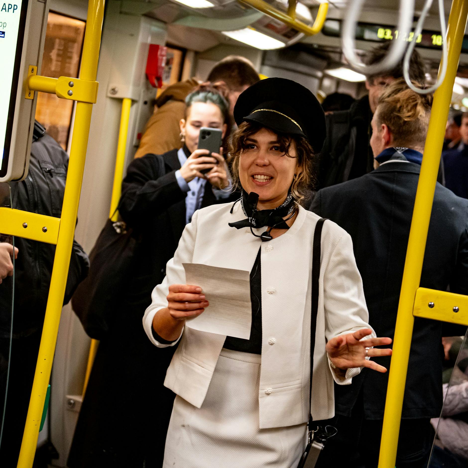 Image - Extinction Rebellion protestiert in Berliner U-Bahn gegen Klimakonferenz