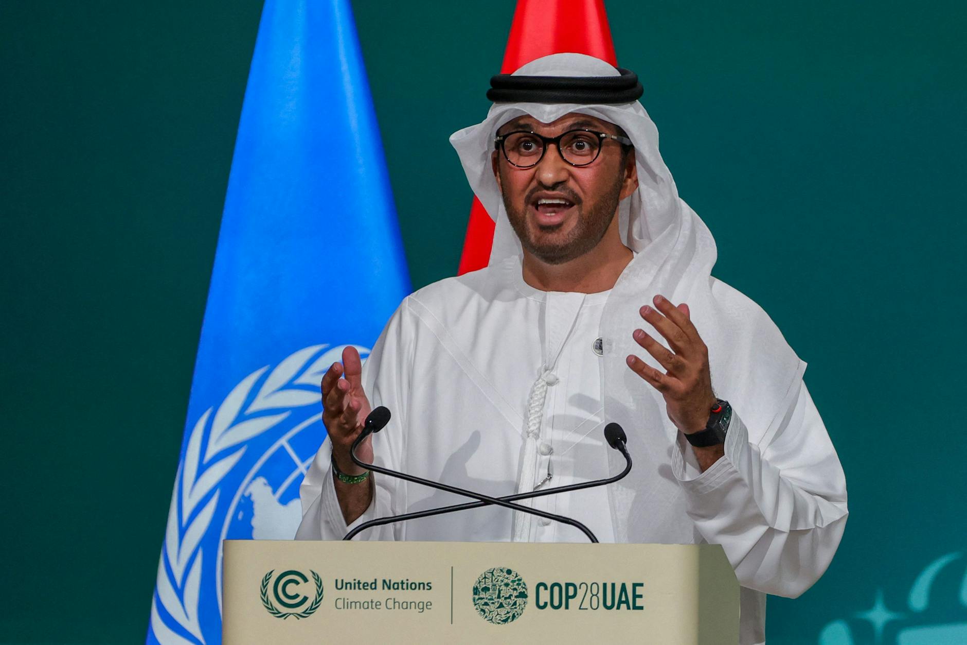 COP28-Präsident Sultan Ahmed Al Jaber meint, ein Ende der Nutzung von Öl und Gas würde die Menschheit zurück in die Steinzeit befördern.
