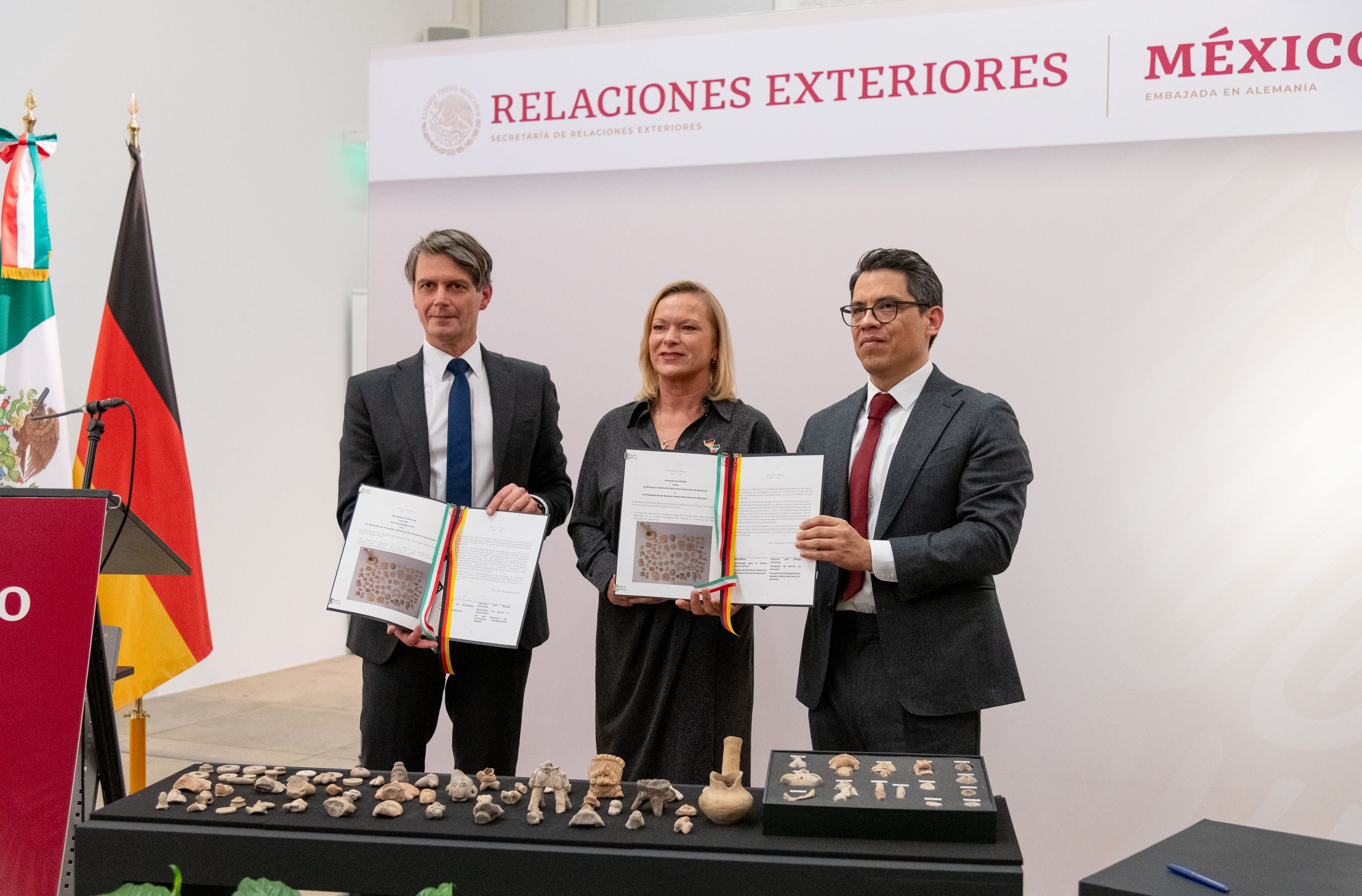 Ein historischer Moment: Deutschland gibt Artefakte an Mexiko zurück