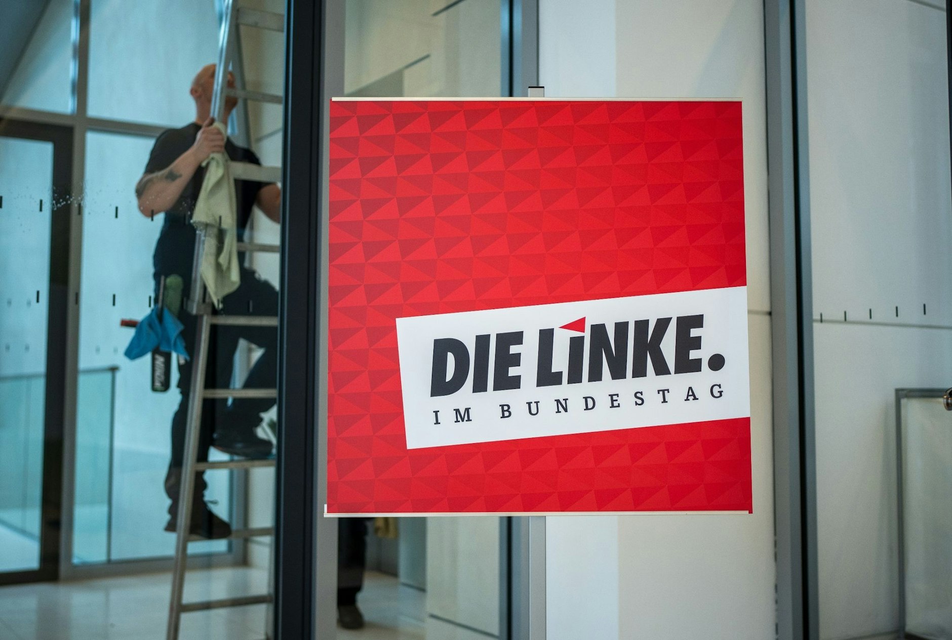 Die Linke im Bundestag verliert ihren Fraktionsstatus. Der bisherige Fraktionssaal im Reichstagsgebäude ist schon geräumt.  