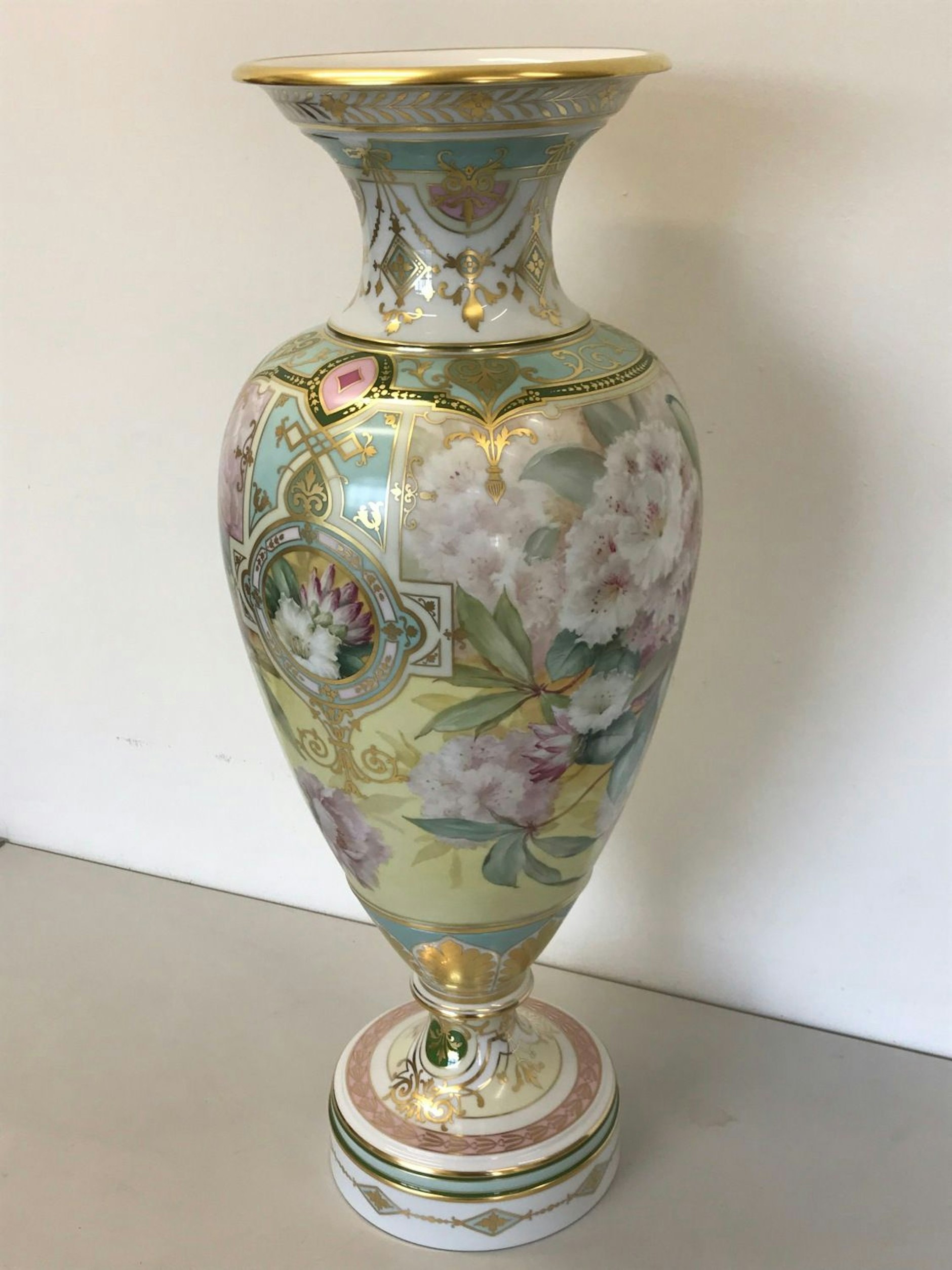 Die gestohlene Vase war 65 000 Euro wert.