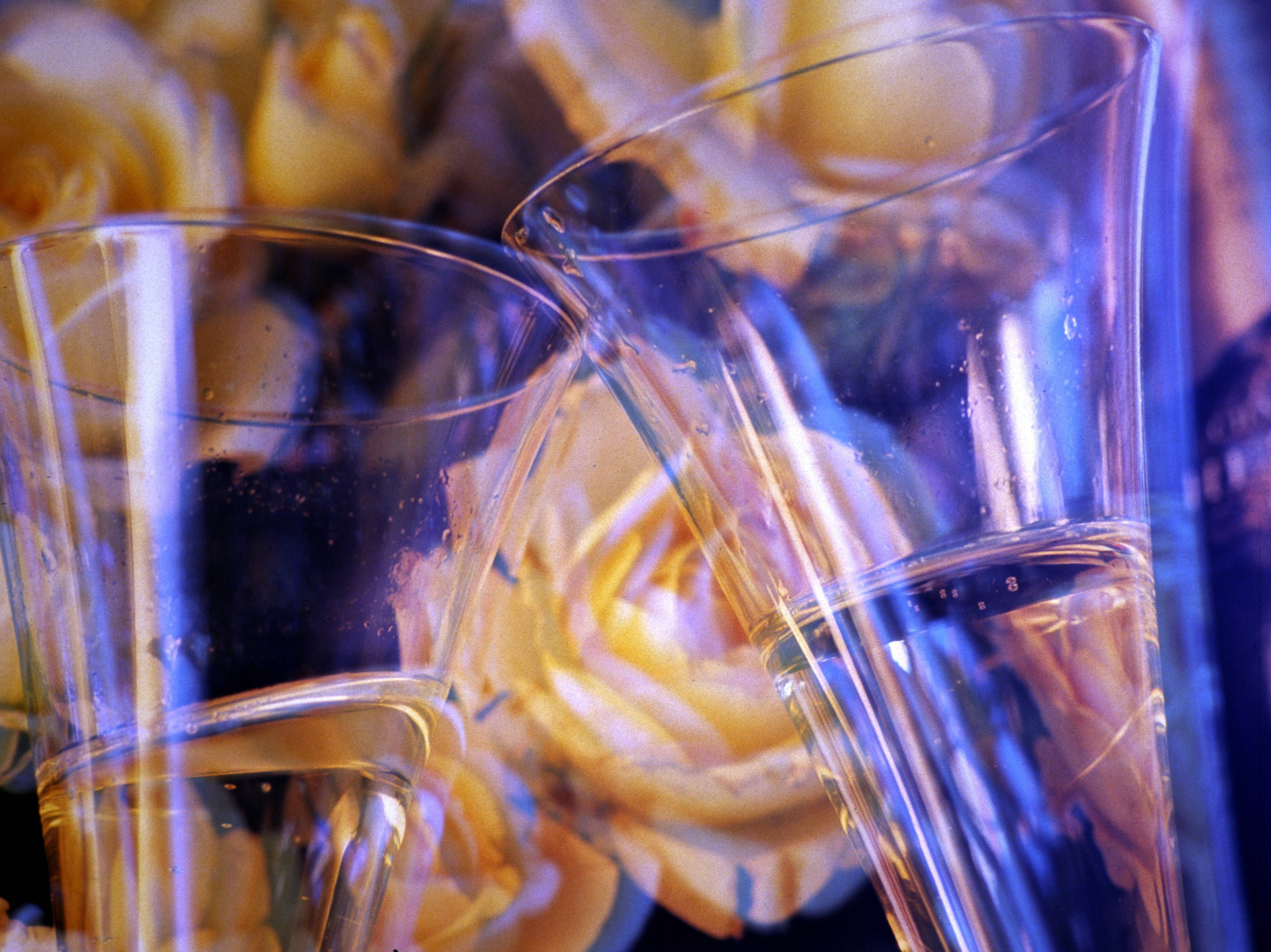 Nicht nur zu Silvester: Sechs Empfehlungen von Sommelier Serhat Aktas für Sekt aus Deutschland