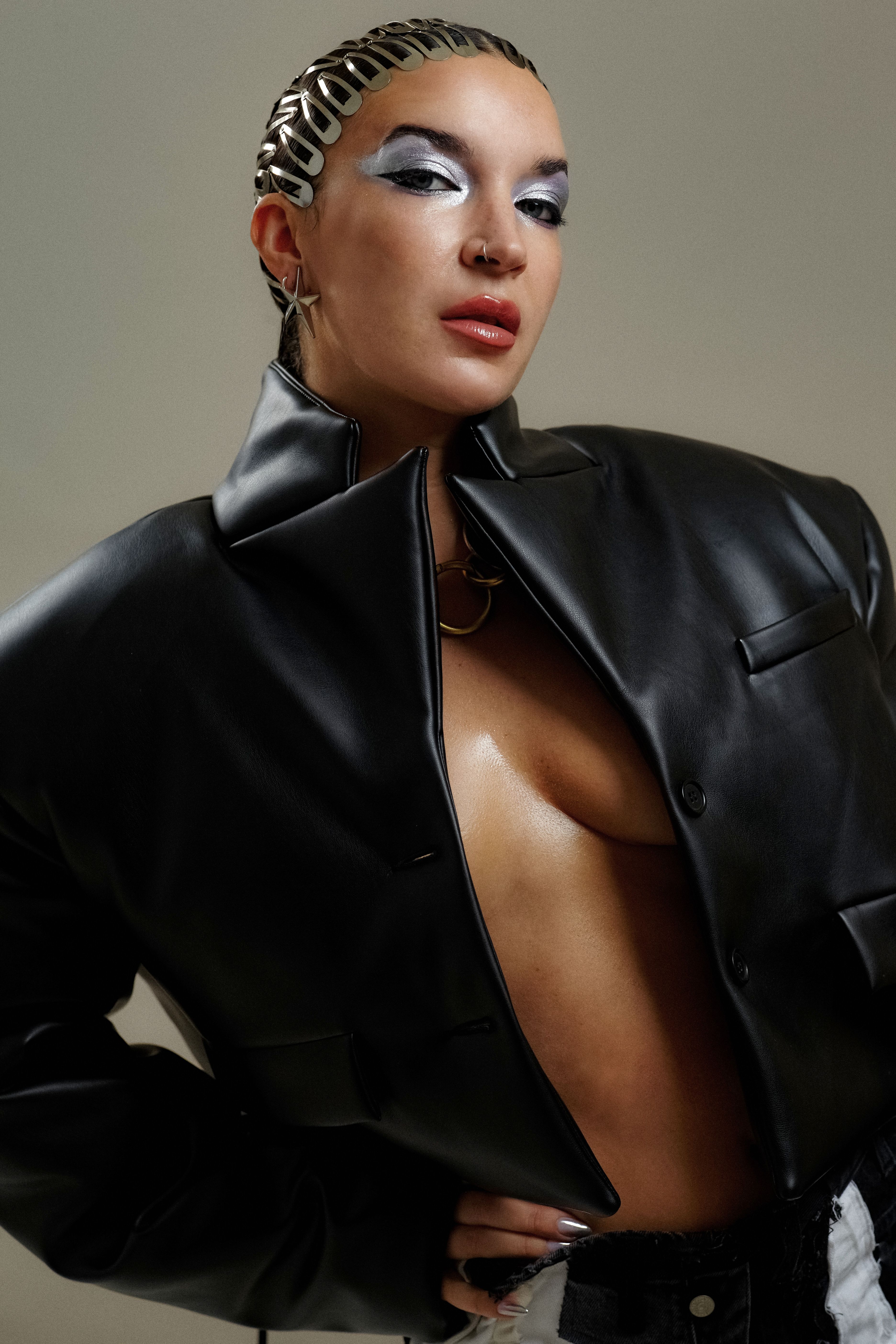 Futurebae und ihre Platte „BLA (Berlin Love Affair)“: Swipen im Ringbahn-Modus