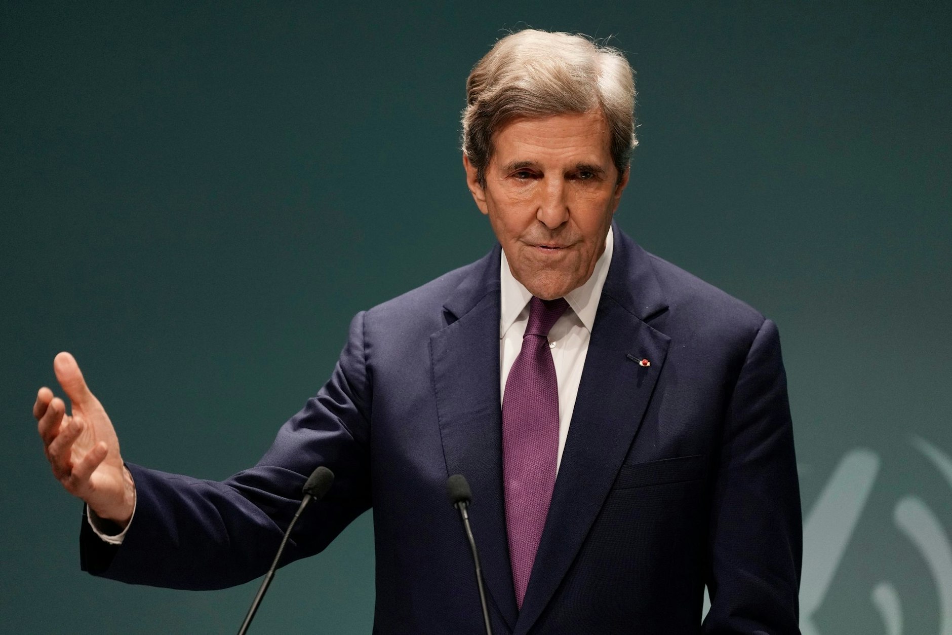 UN-Klimabeauftragter John Kerry will mit den USA auf den fossilen Energien aussteigen.  
