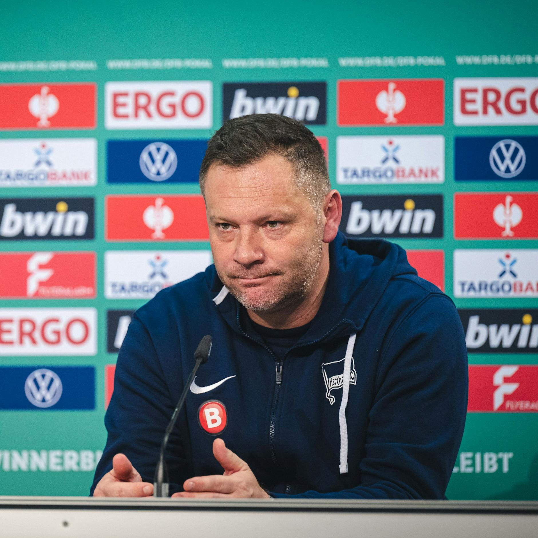 Hertha-Trainer Pal Dardai hat nach dem Pokaljubel ein Problem. Halten die Kräfte der Spiele noch für das Spiel am Sonnabend in Kaiserslautern?