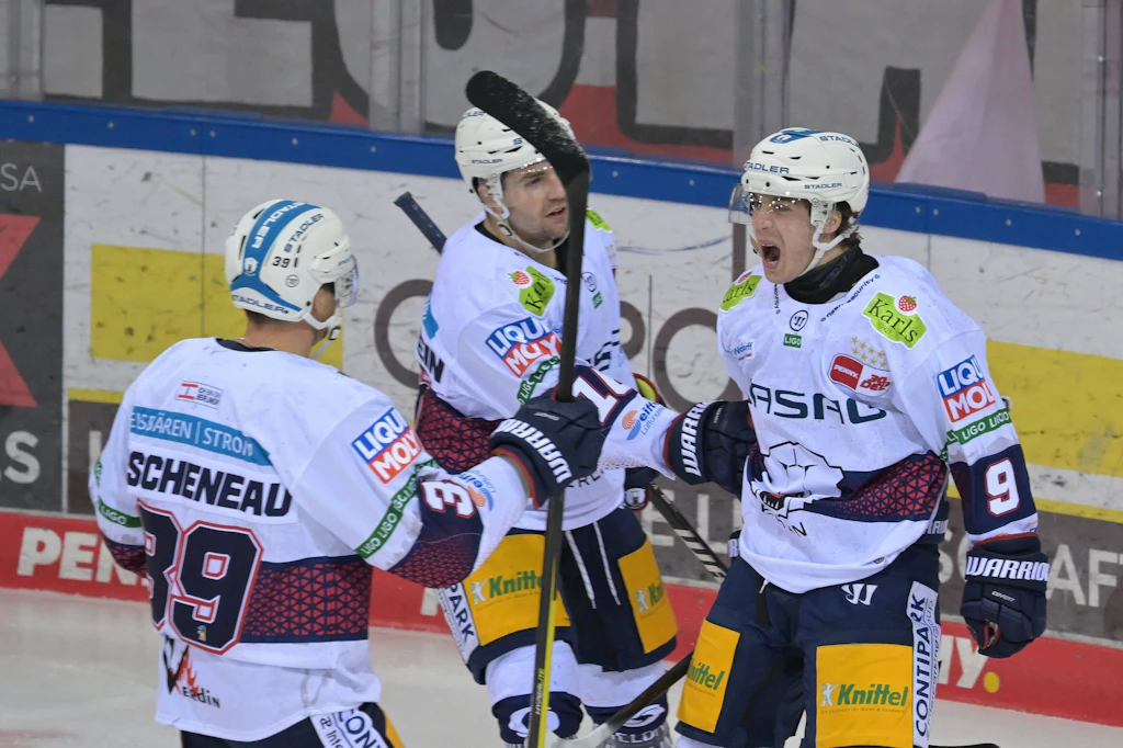 Sieg nach Verlängerung: Eisbären Berlin behaupten Tabellenführung in der DEL