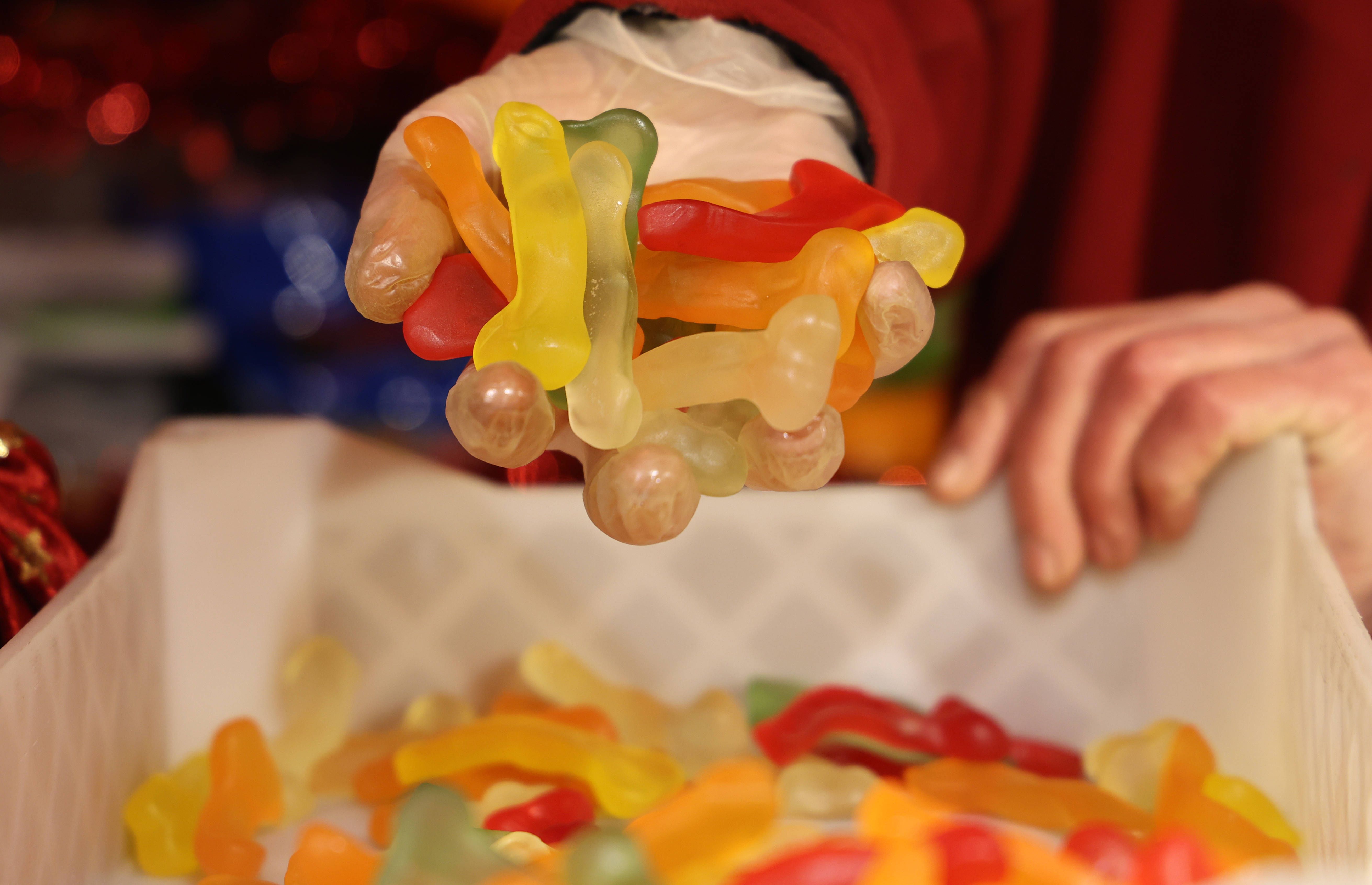 Penis-Affäre auf dem Weihnachtsmarkt: Diese Süßwaren sind FSK 18!