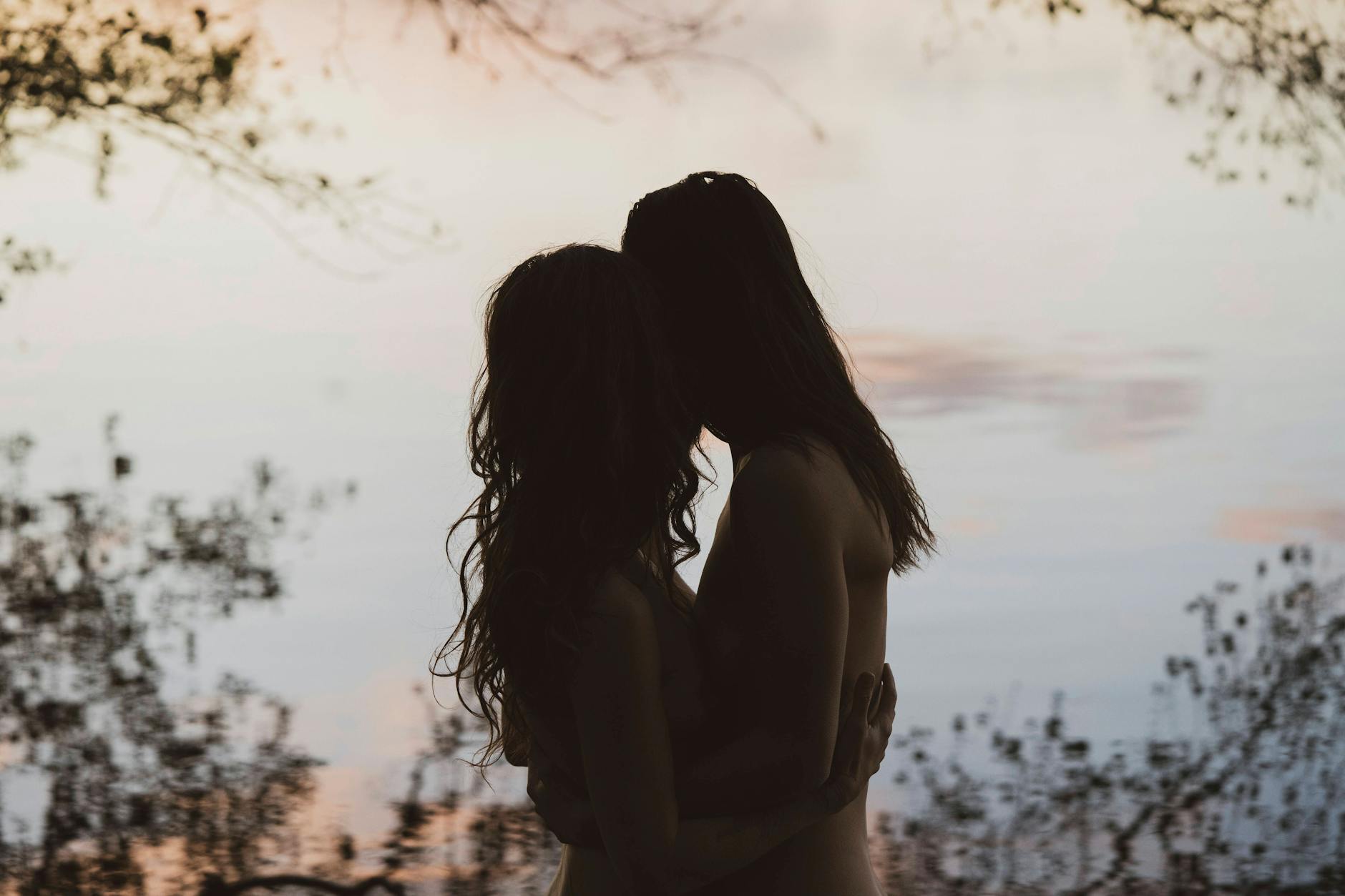 Verbote des Genderns in Bayern, ein Höhenflug der AfD – Vieles, was hart erkämpft wurde, könnte bald wieder verboten sein. Dann werden wir Orte brauchen, an denen wir uns wärmen können.