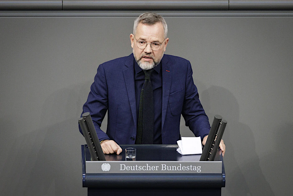 Für Ukraine-Unterstützung bestraft? SPD-Mann Michael Roth nicht in den ...