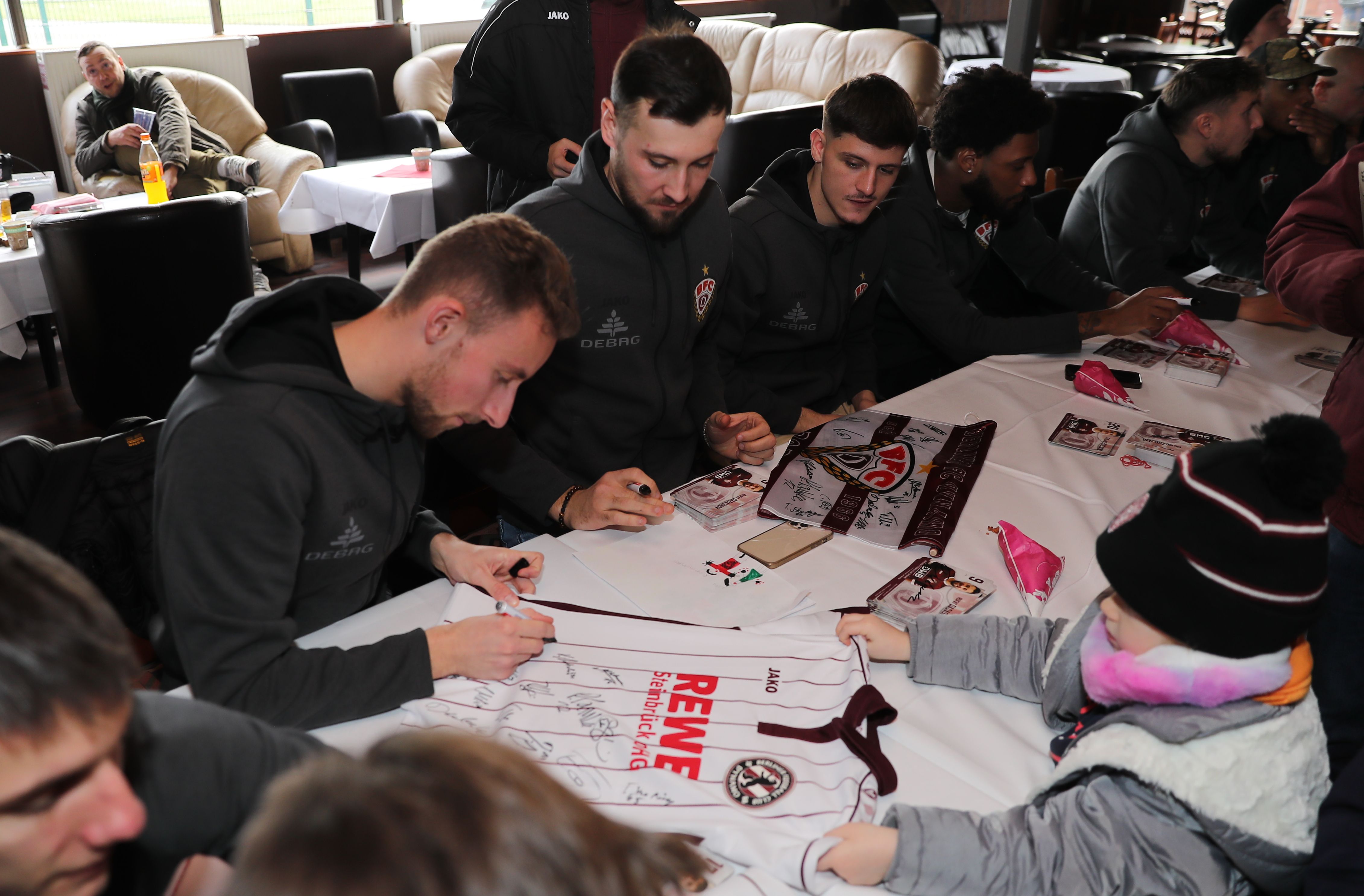 Prima Sache! BFC Dynamo feiert Weihnachten mit seinen Fans