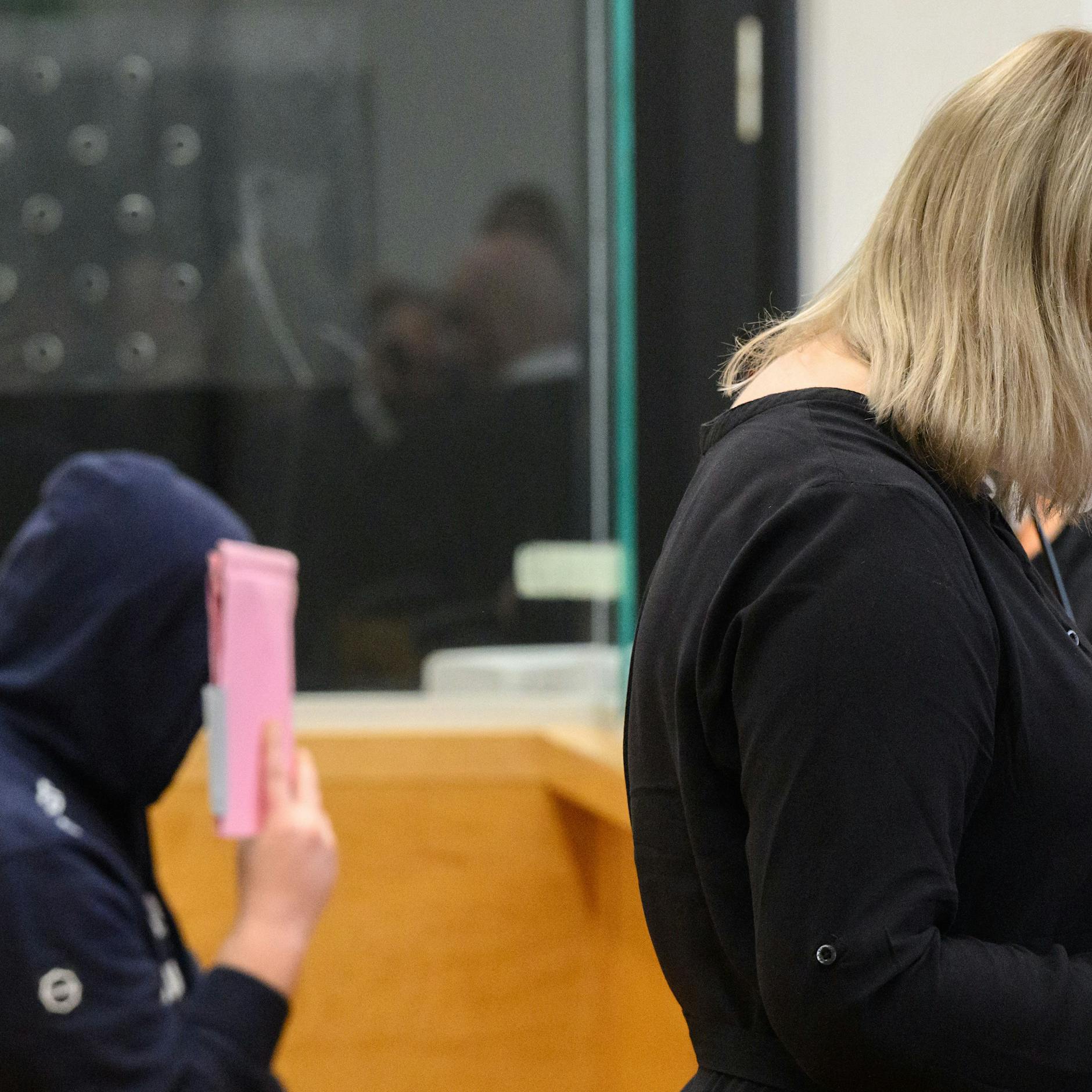 Zu Tode gequält: Mutter von Fabian (4) muss lebenslang ins Gefängnis