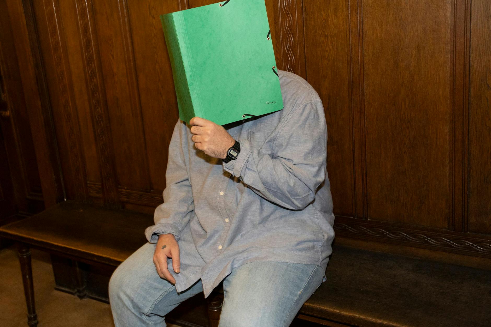 Berhan S. (39) ging mit einem Küchenmesser auf Grundschülerinnen los, verletzte sie schwer.