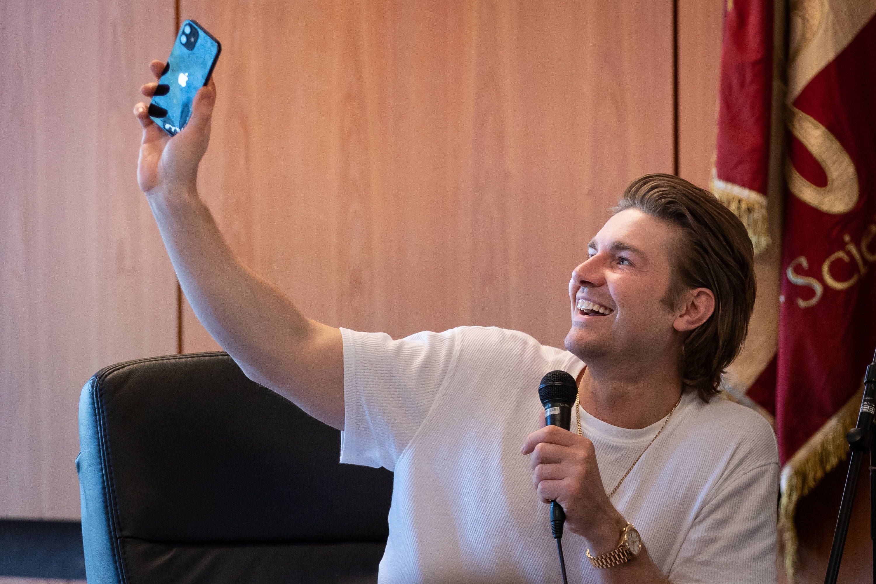 Jeremy Fragrance: Erst Fotos mit Rechtsextremen, jetzt Unterstützung für die CDU