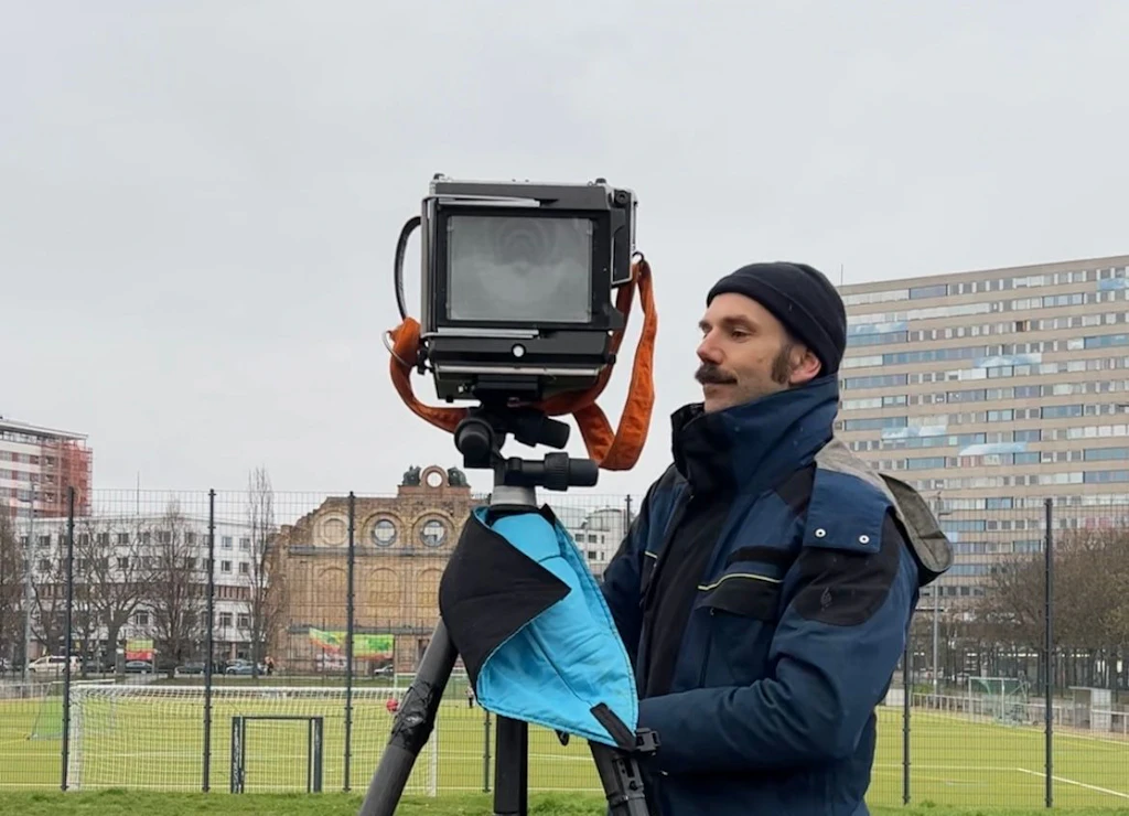 Die verkaufte Stadt: Julian Röders Fotoprojekt „Berlin nach 89“